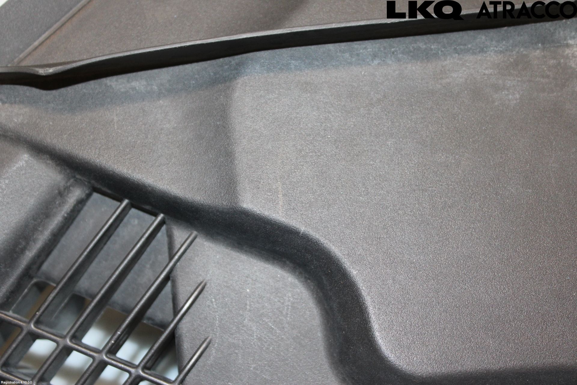 BMW 5 F10/F11/F18 09-17 Visker Deksel-Grill-Under Frr