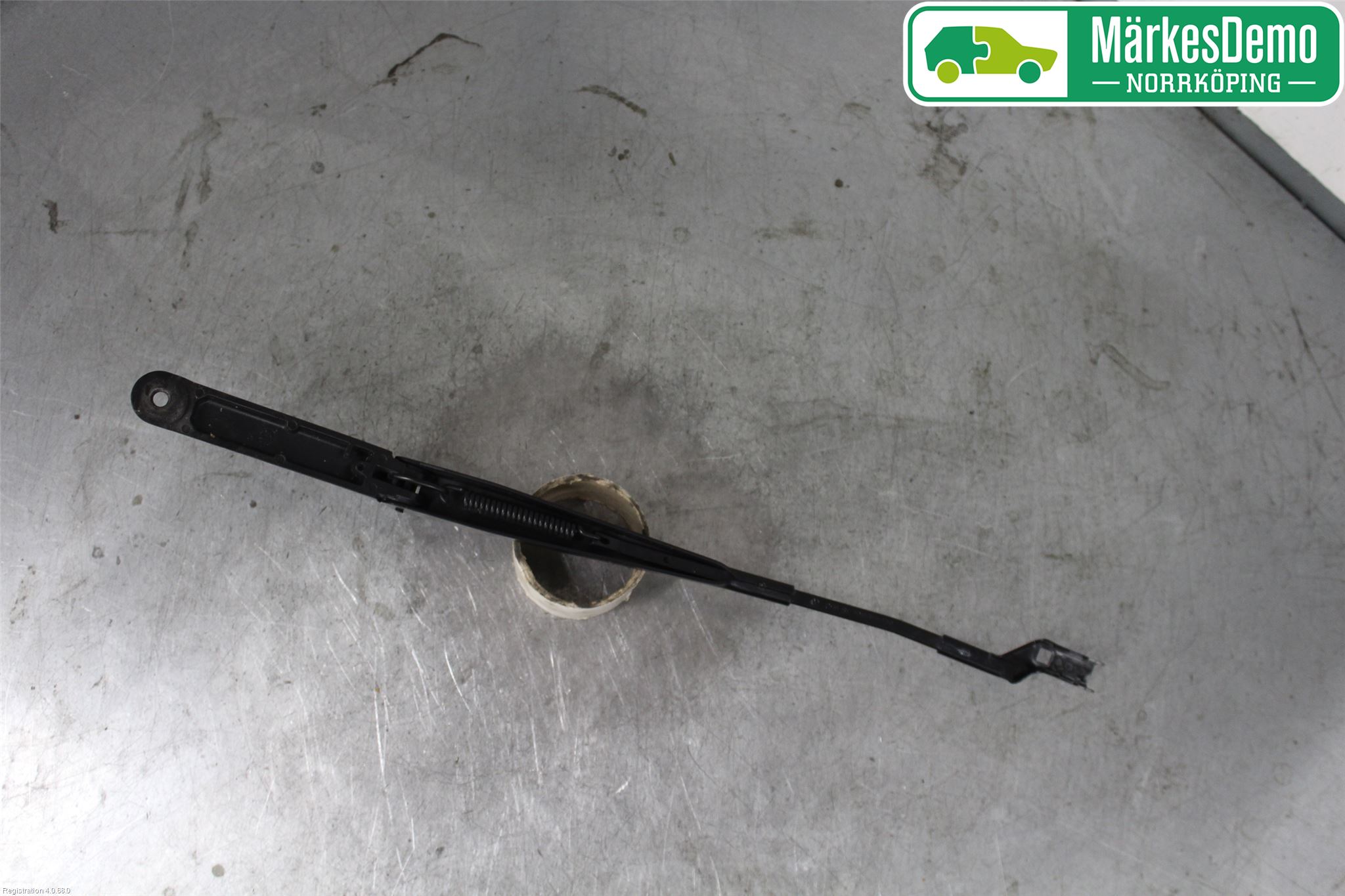 Volkswagen VW TIGUAN 16-24 Viskerarm-Armer Frontrute