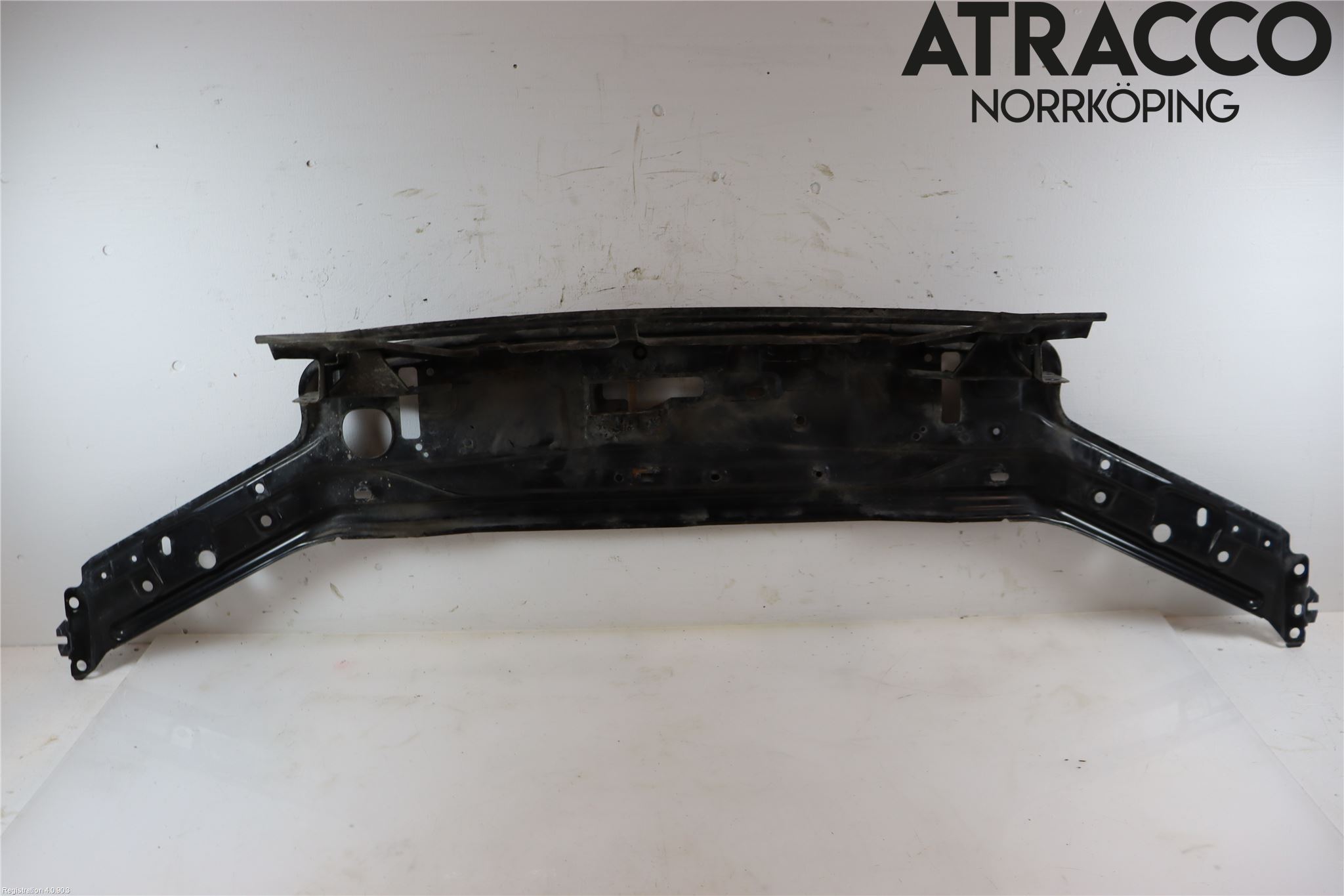 Volvo XC70 05-07 Frontplate