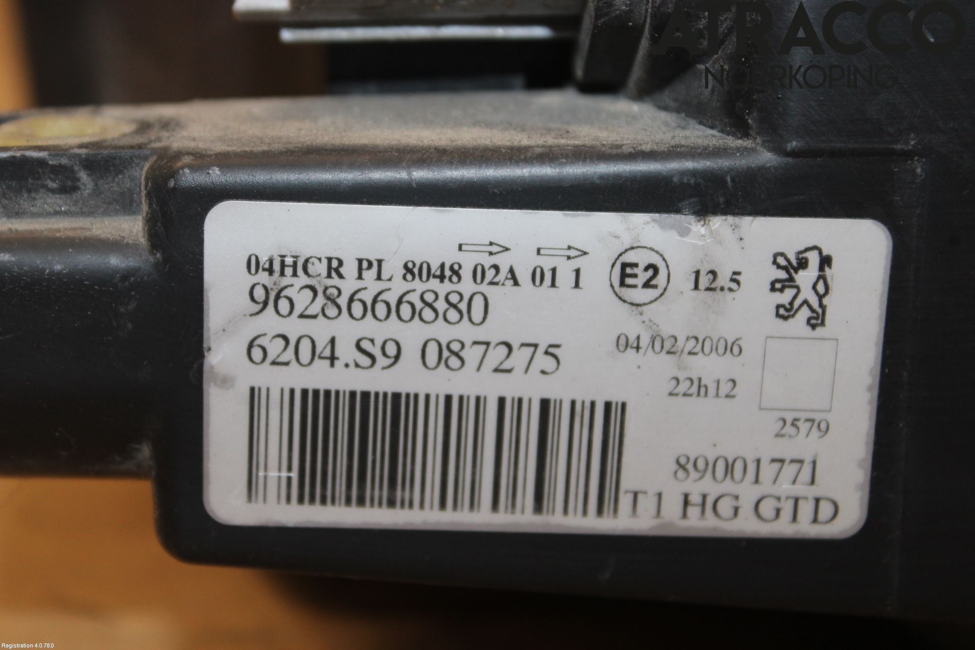 Peugeot 206 98-09 Frontlykt Venstre