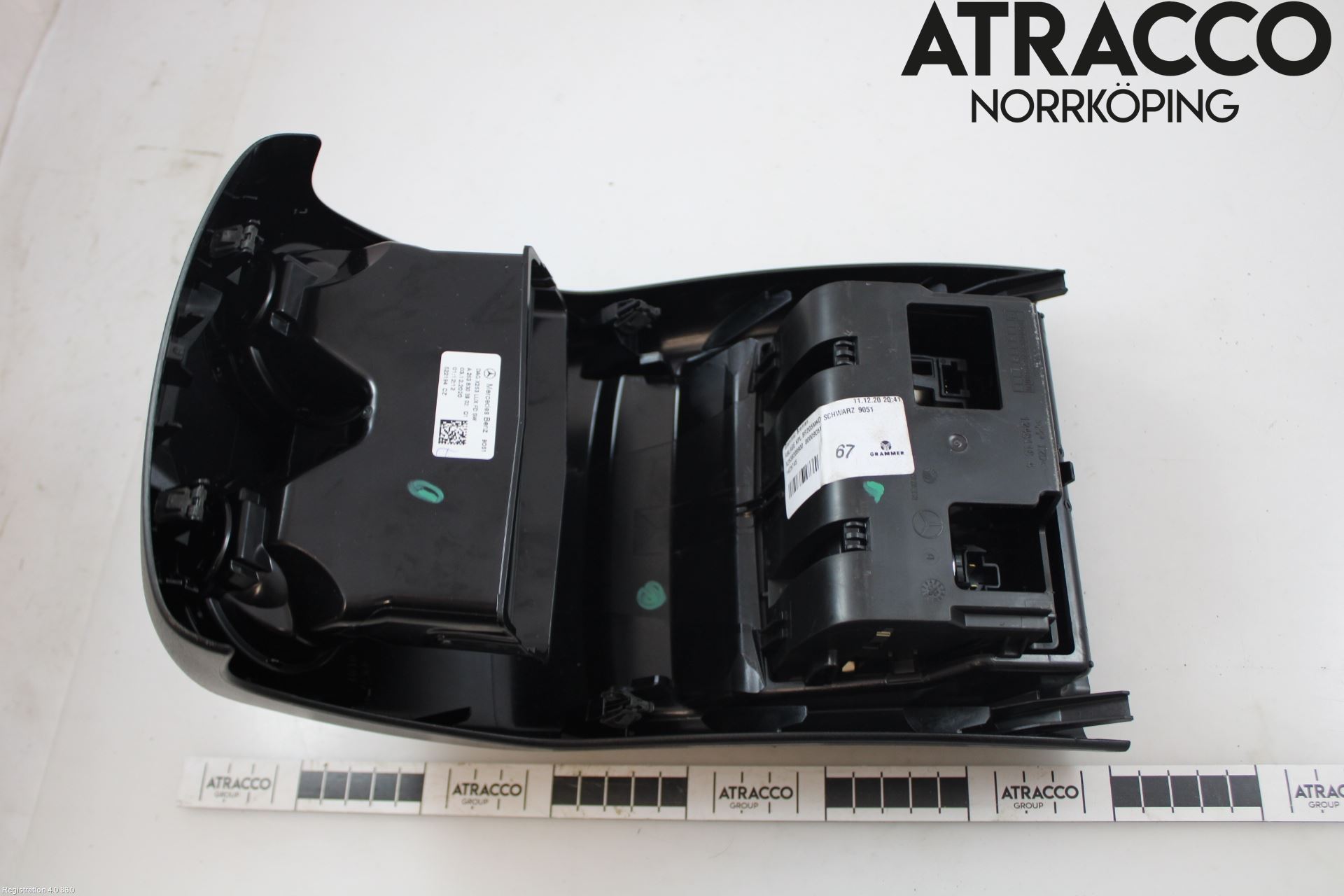 Mercedes-Benz MB EQC (N293) 20- Dashbord Kanal - Dyse