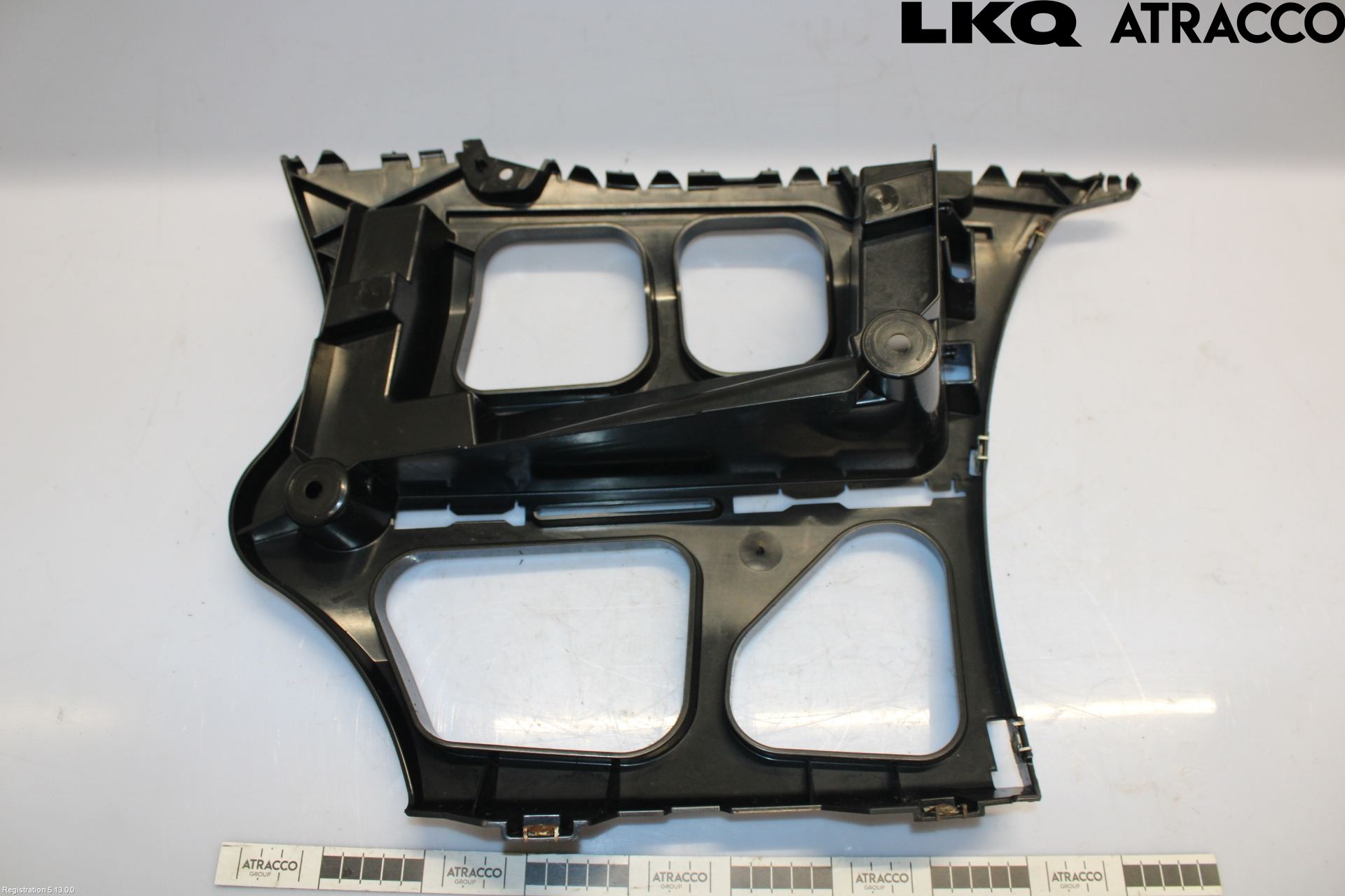 BMW 3 E90/91 SED/TOU 05-12 Støtfangerfeste Bak Venstre