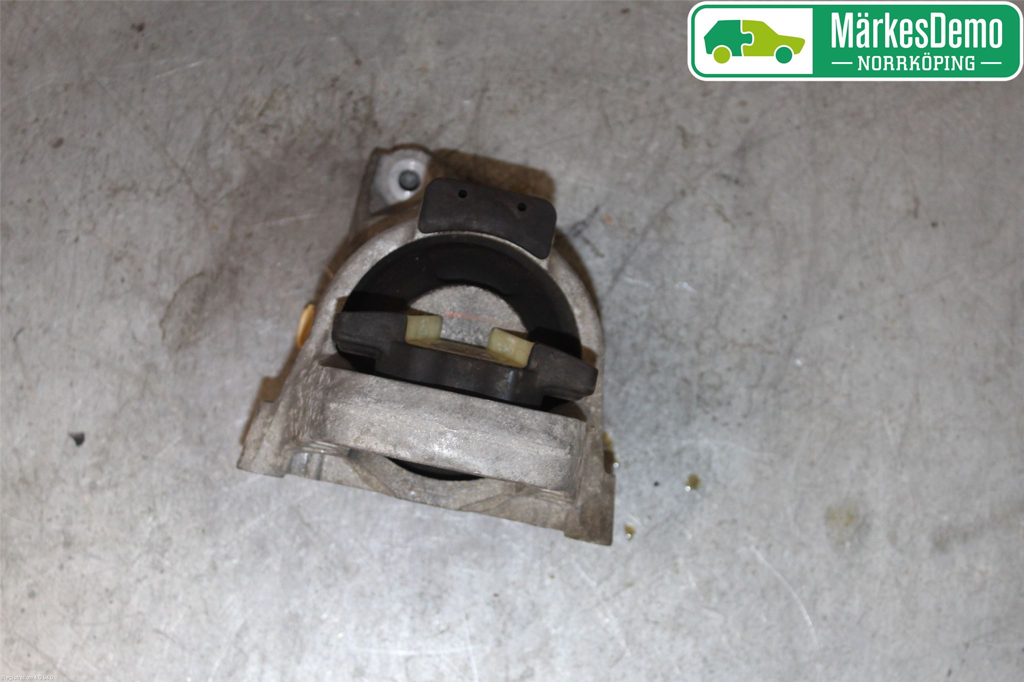 Audi A4/S4 B9 16-19 Motor Feste Gummi