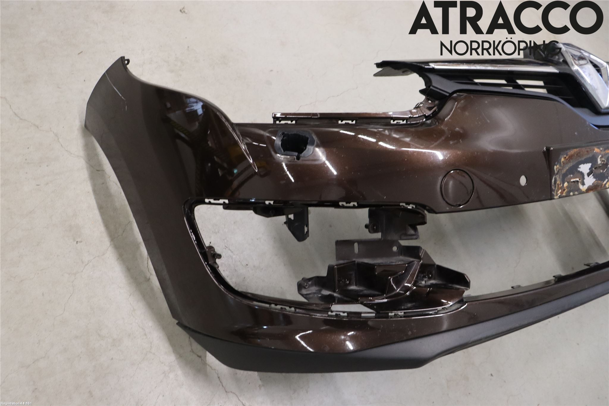 Renault MEGANE III 09-15 Støtfanger Foran Plastdeksel