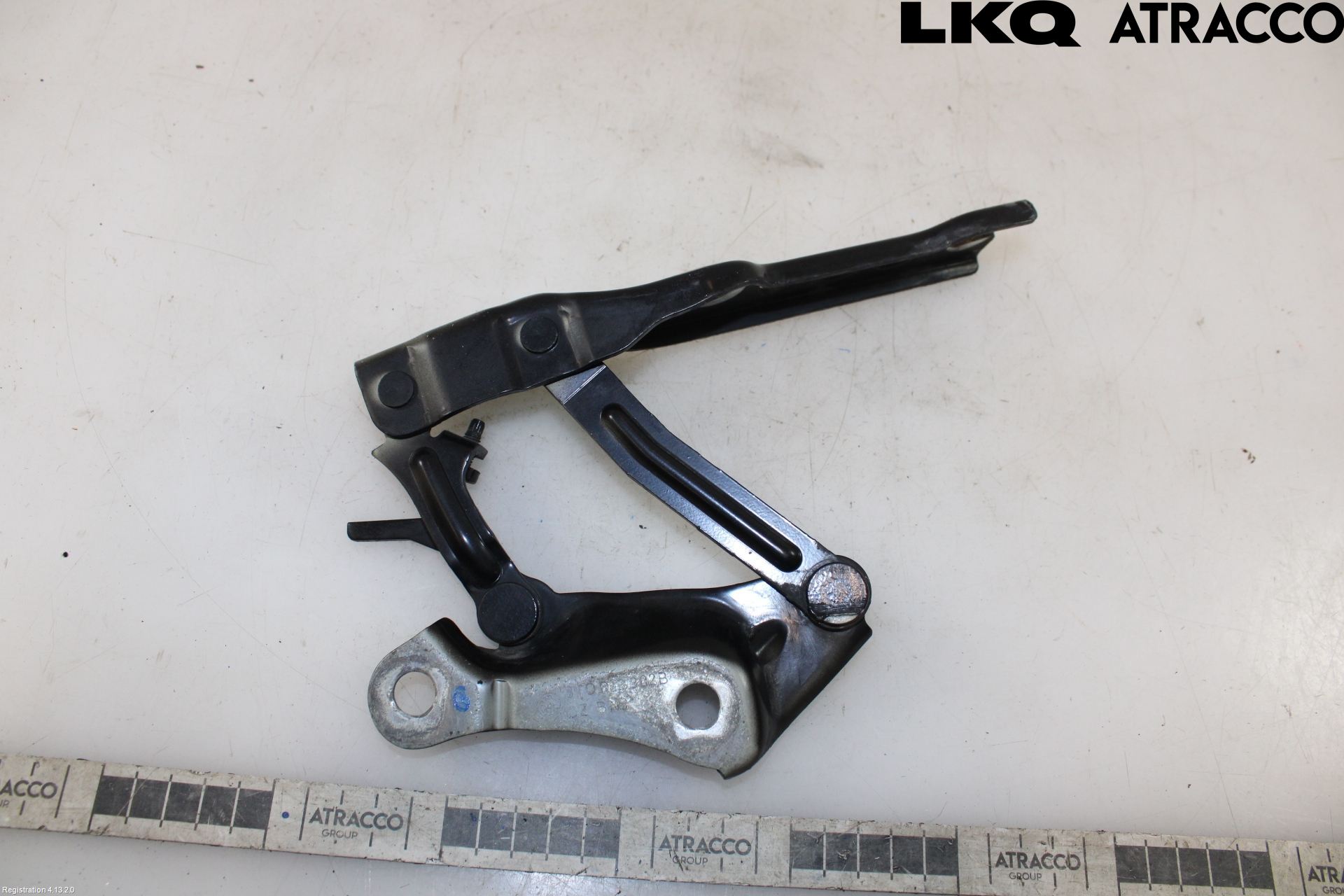 Skoda SUPERB 09-15 Panser Hengsel - Hengsler