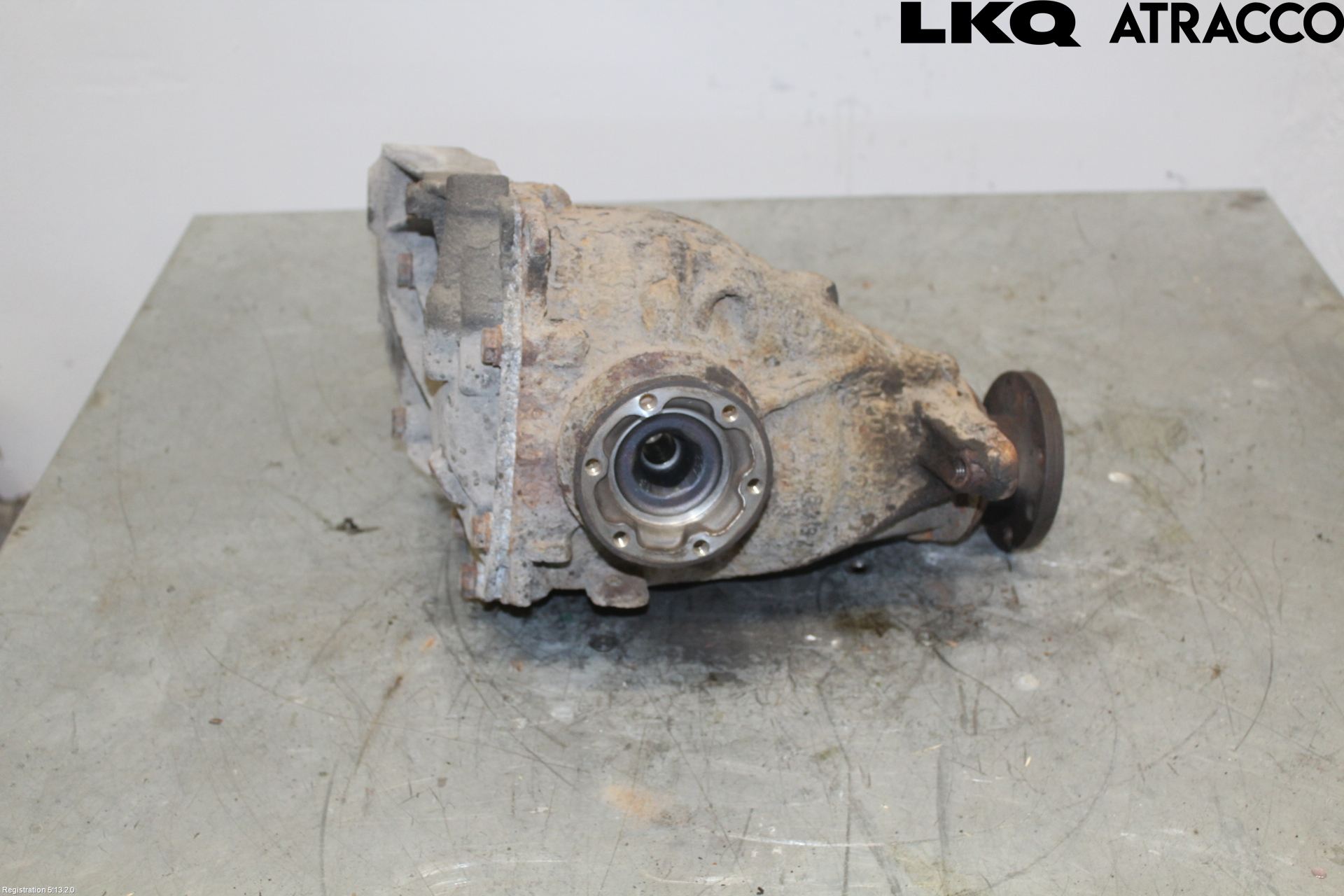 BMW 1 E87/81 5D/3D 03-11 Bakaksel Kardang Bak -Diff