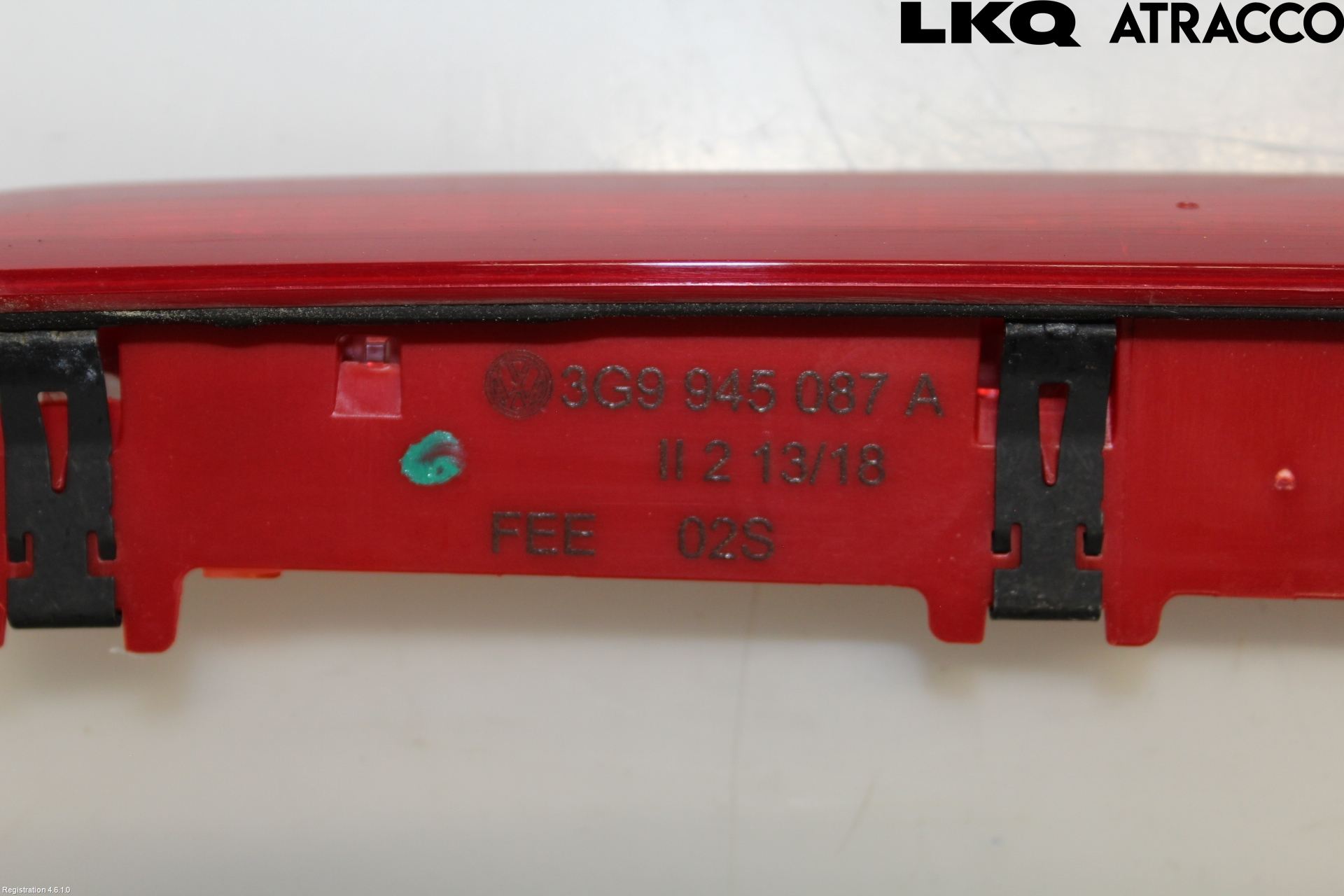 Volkswagen VW PASSAT 15-19 Bremselys Bakrute