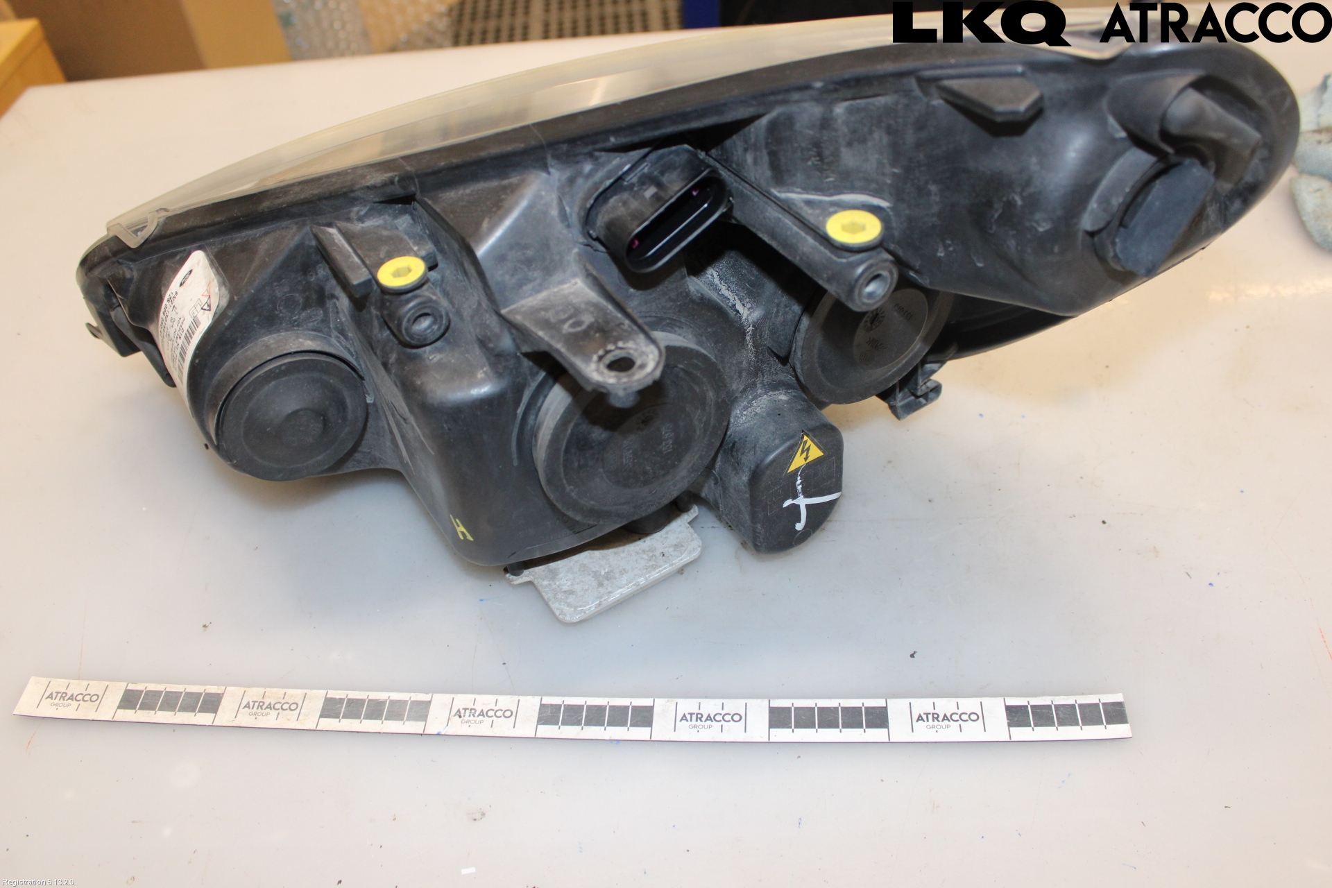 Ford S-MAX 06-15 Frontlykt Høyre
