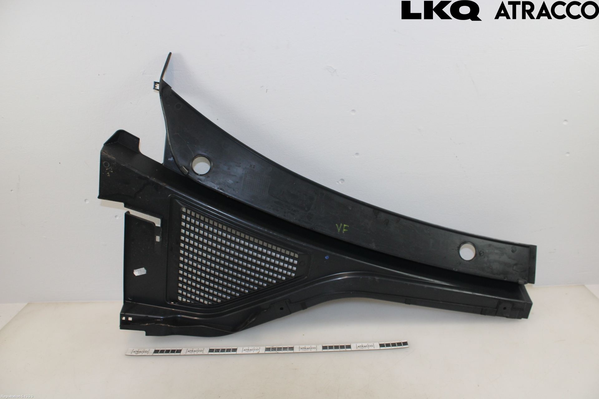 Volkswagen VW T-ROC 18- Visker Deksel-Grill-Under Frr