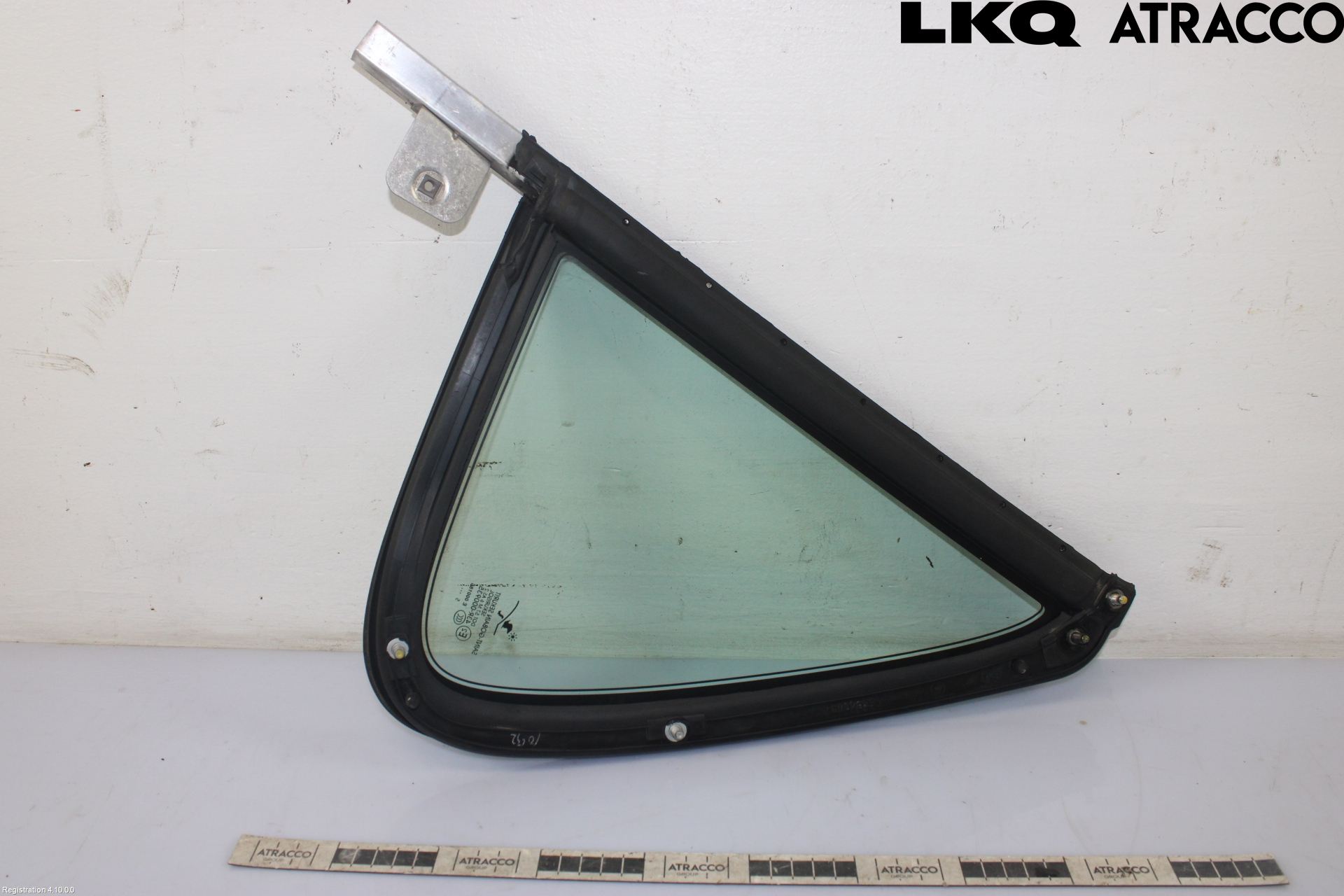 Saab 9-5     06-10 Dørrute Bak Høyre Trekant 4D