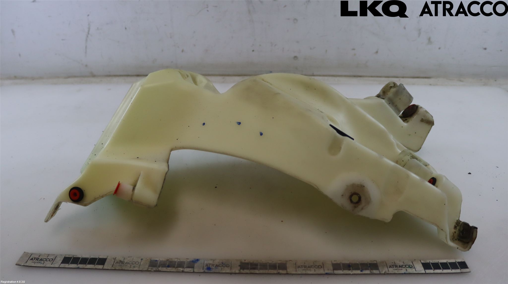 Audi A4/S4 05-07 Spylerbeholder Frontrute-Lykte