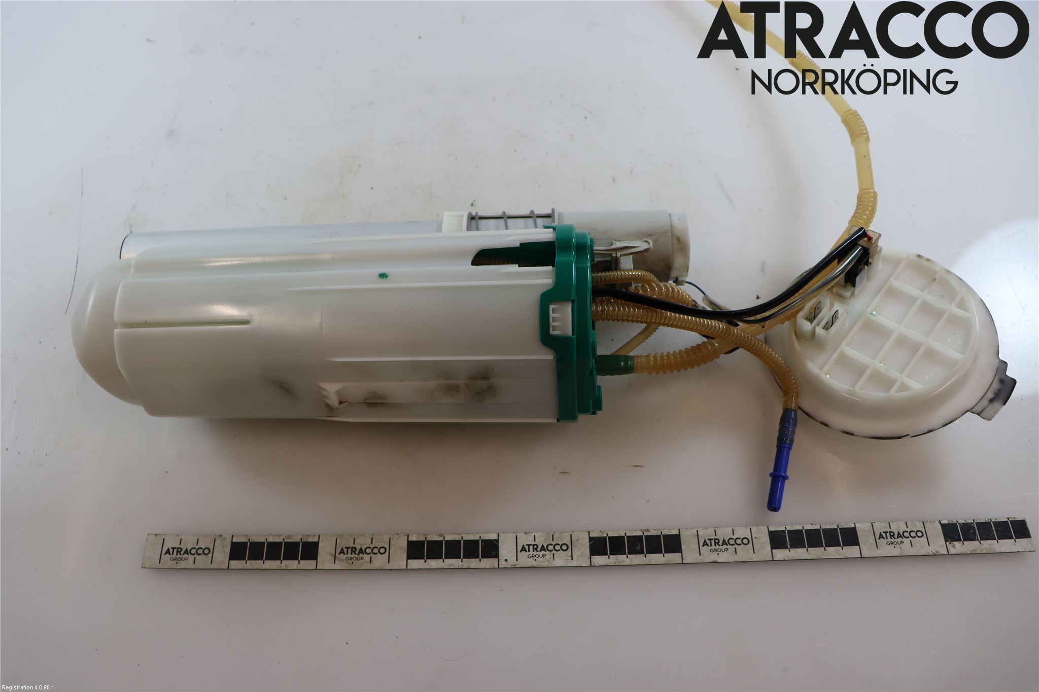 Audi A8/S8 4E  02-09 Drivstoffpumpe Fødepumpe El