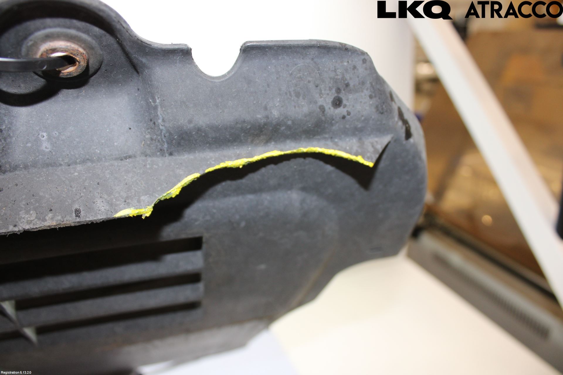 Volvo C70 06-10 Bunnplate U Motor-Gear-Dørk