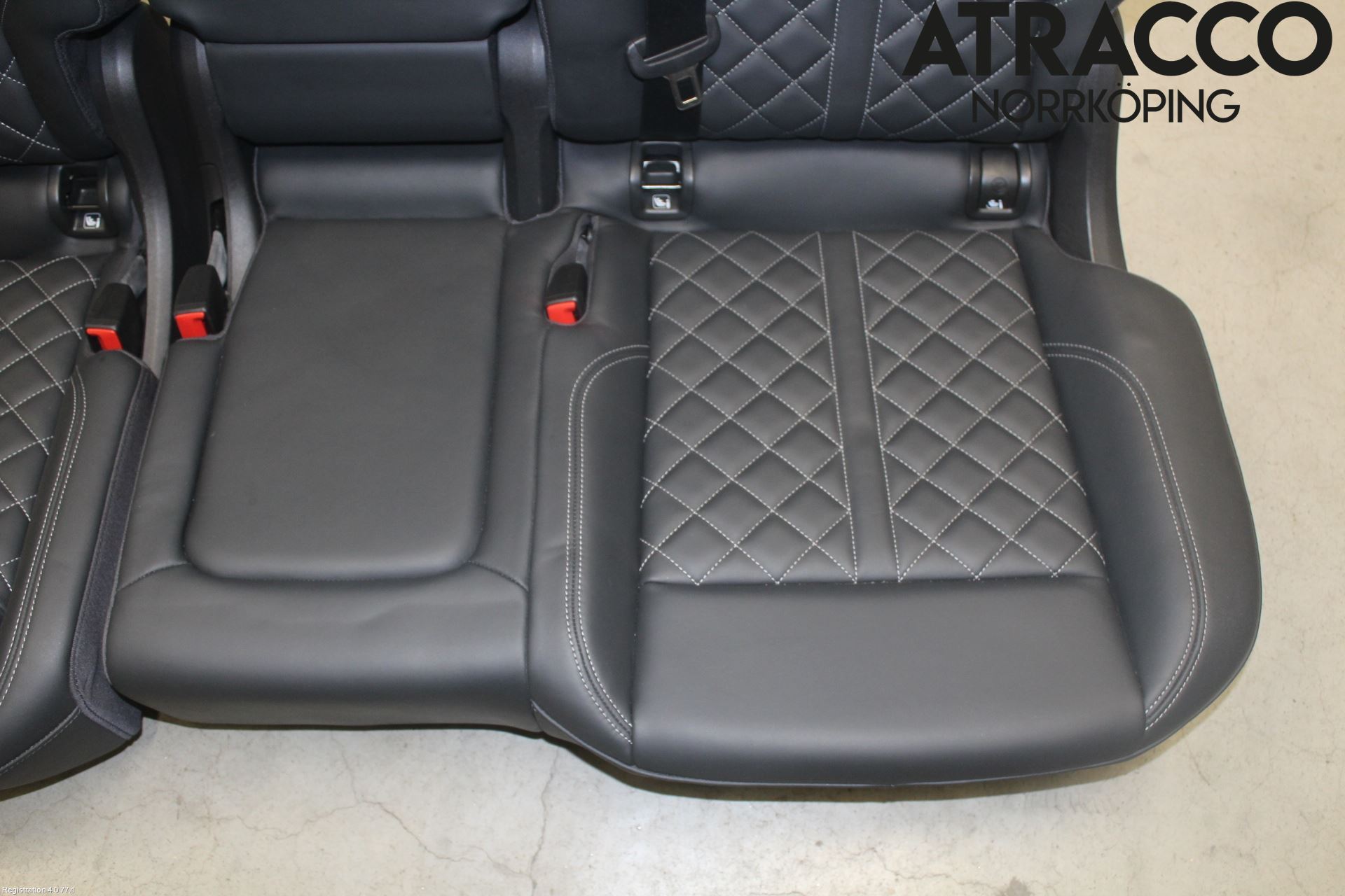 Audi Q5/SQ5 17- Innr Sete Baksete Kompl