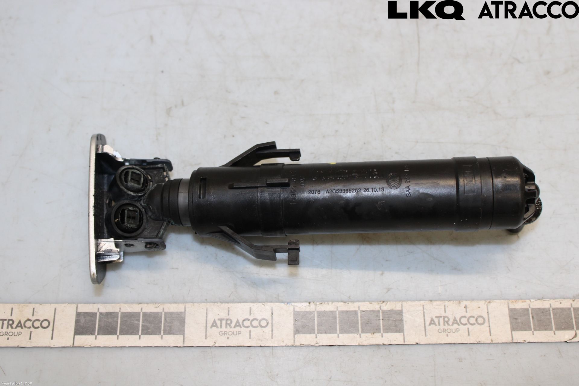 Volkswagen VW PASSAT 11-14 Spylerdyse Frontlykter