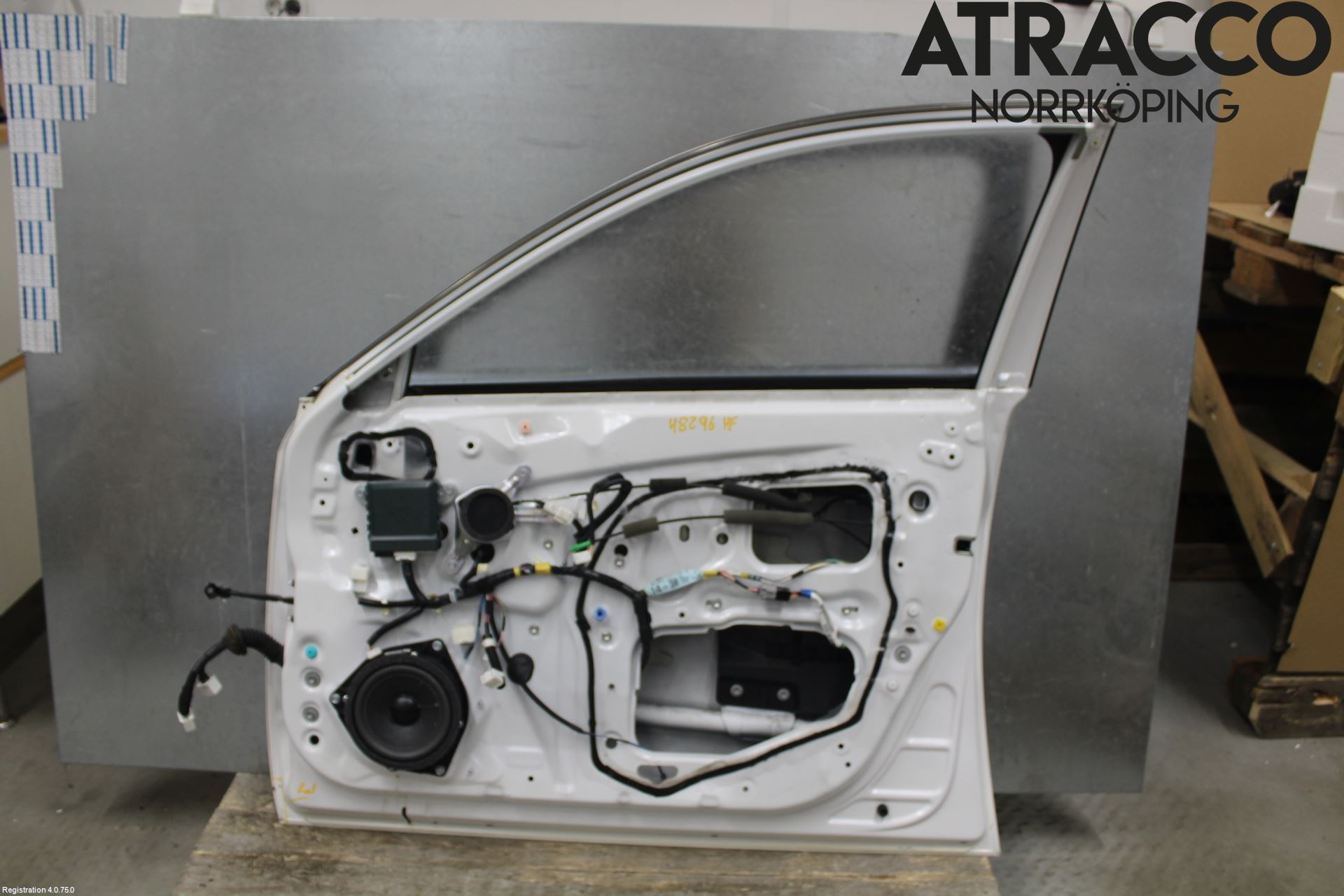 Lexus IS 220d/250/350 06-13 Dør 4D Foran Høyre