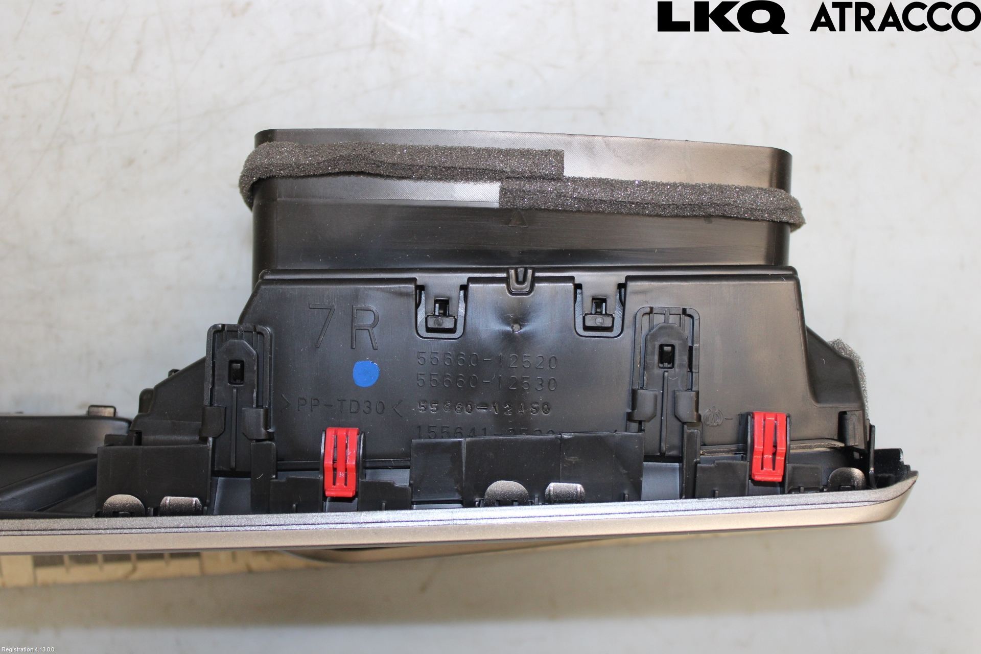 Toyota COROLLA CROSS XG10 22- Dashbord Kanal - Dyse