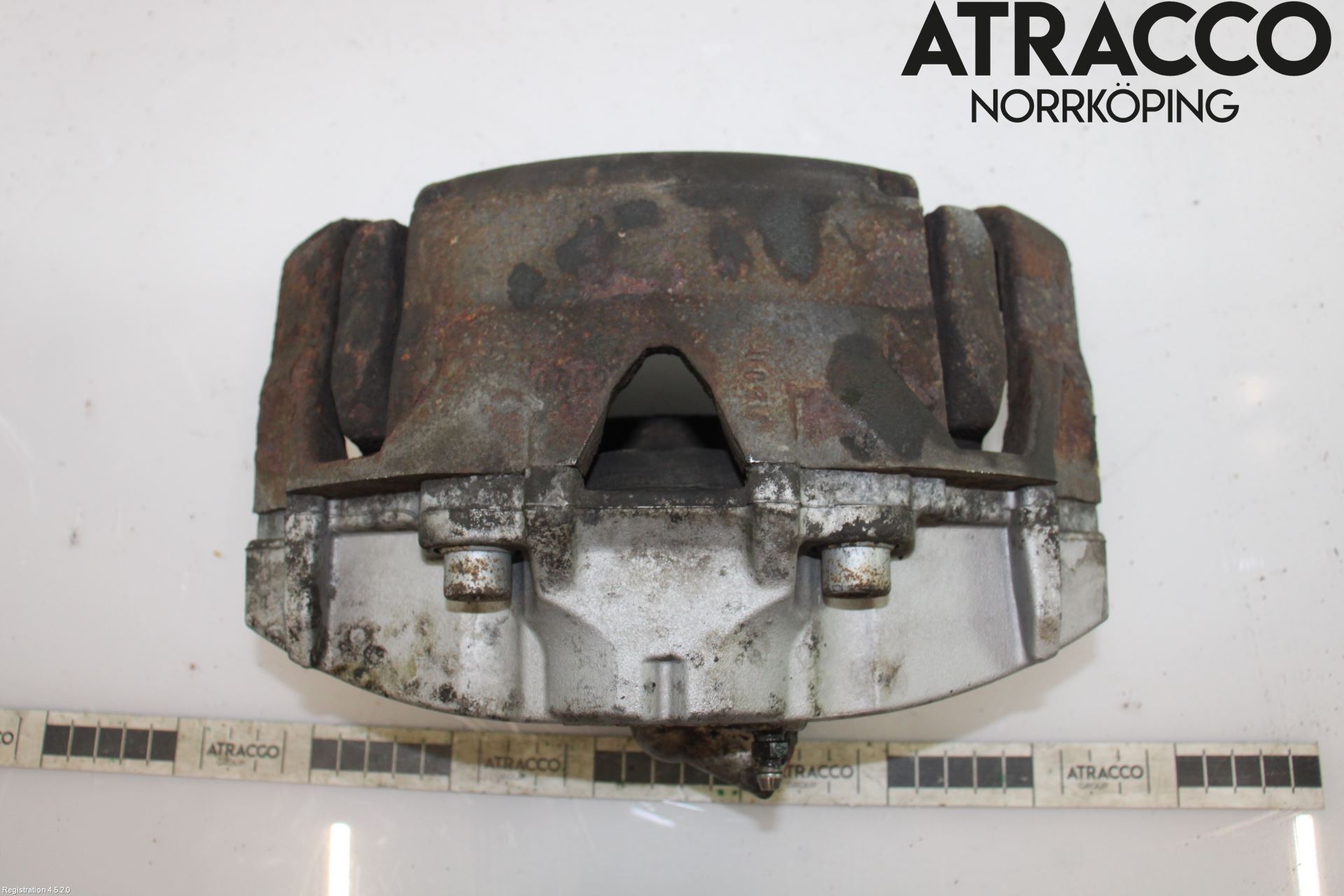 Volvo V60 CROSS COUNTRY 16-18 Bremsecaliper Foran Høyre