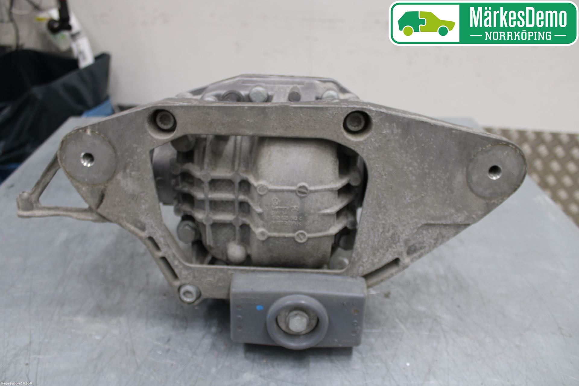 Audi A6/S6 4G 11-18 Bakaksel Kardang Bak -Diff
