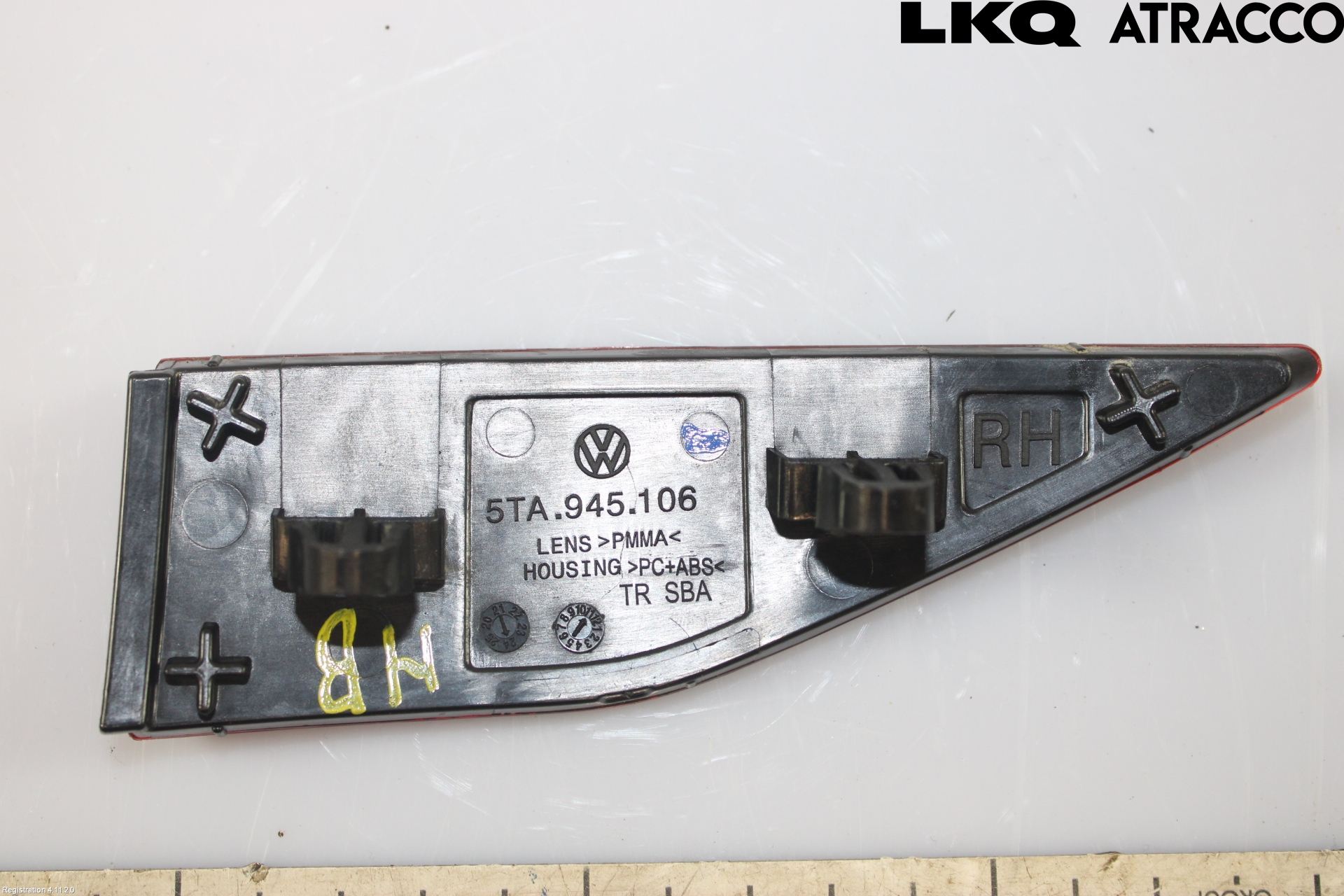 Volkswagen VW TOURAN 16- Refleks Bak
