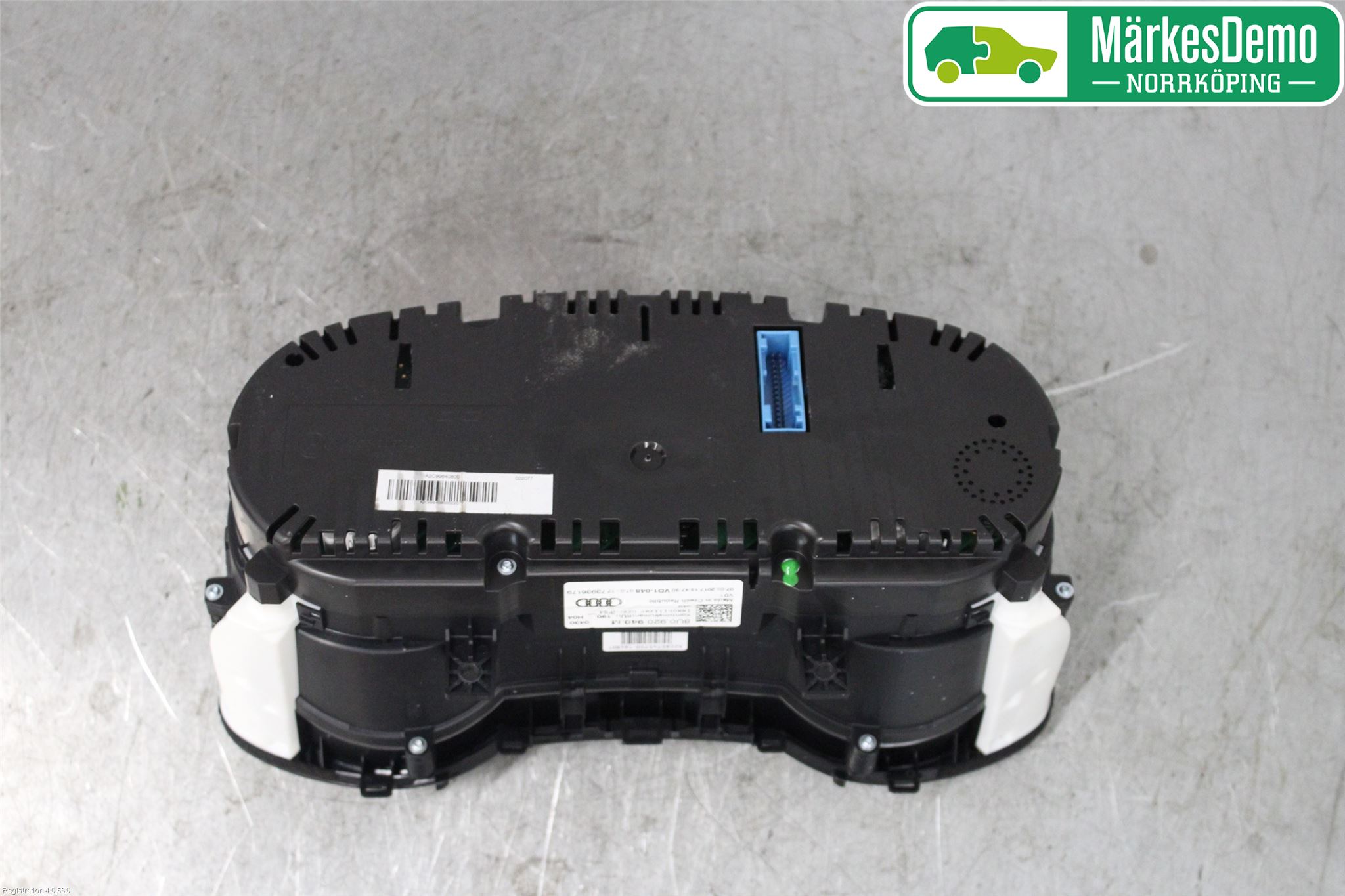 Audi Q3 8U 12-18 Instr Kombinert