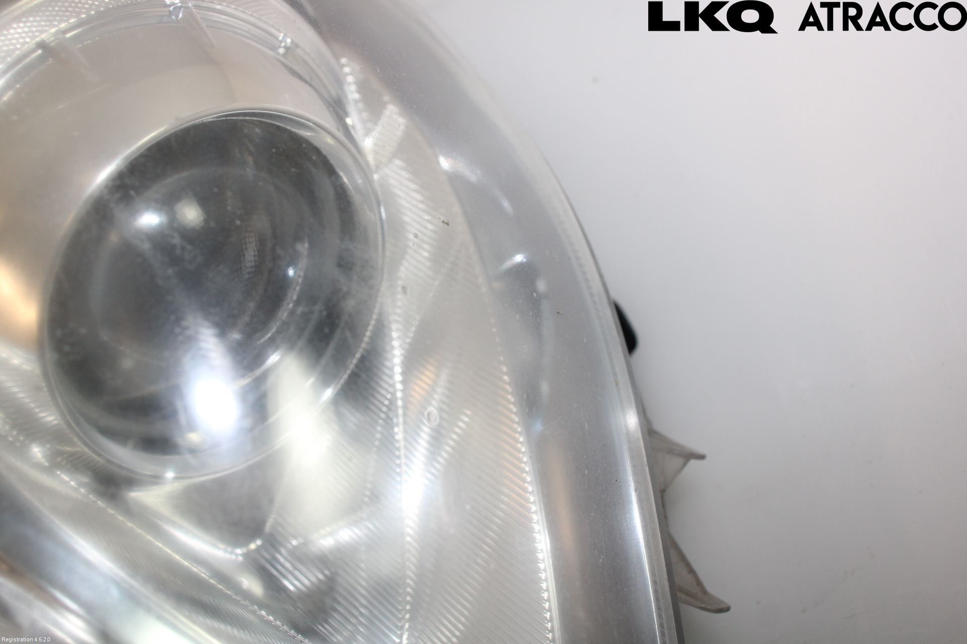 Toyota PRIUS ZVW30 09-20 Frontlykt Venstre