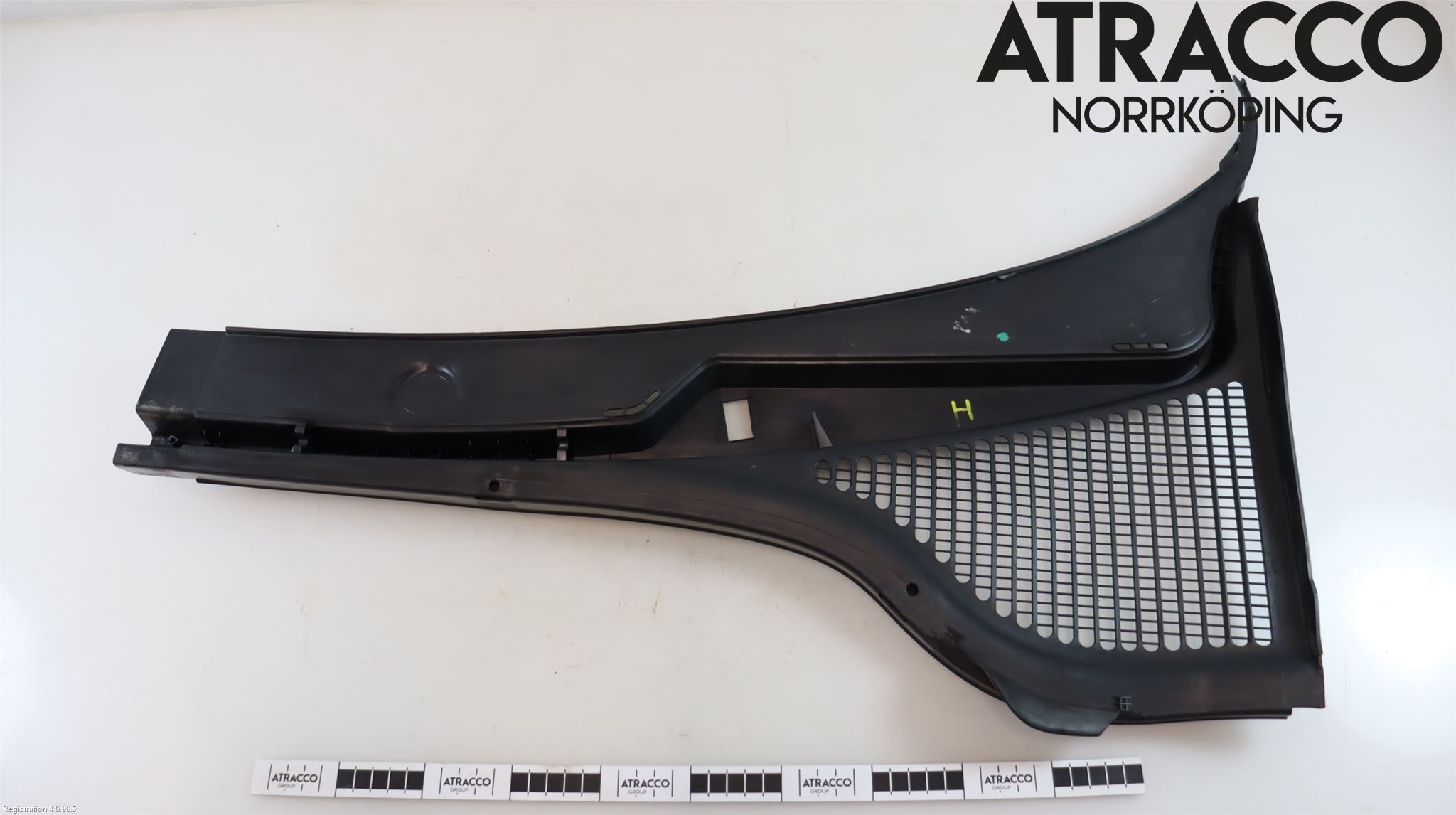 Skoda OCTAVIA (5E) 13-20 Visker Deksel-Grill-Under Frr