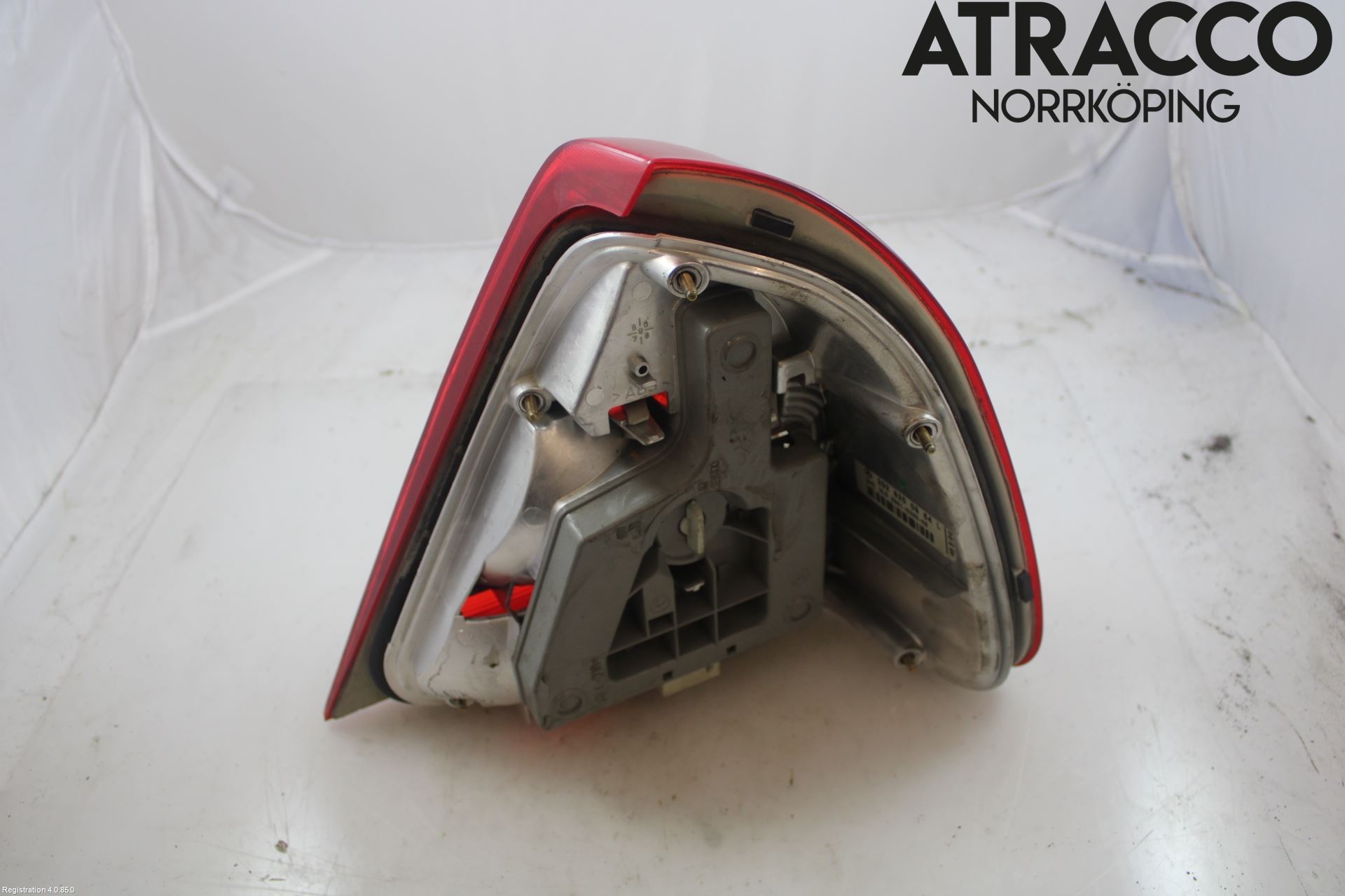 Mercedes-Benz MB C (W202) 94-00 Baklykt Venstre