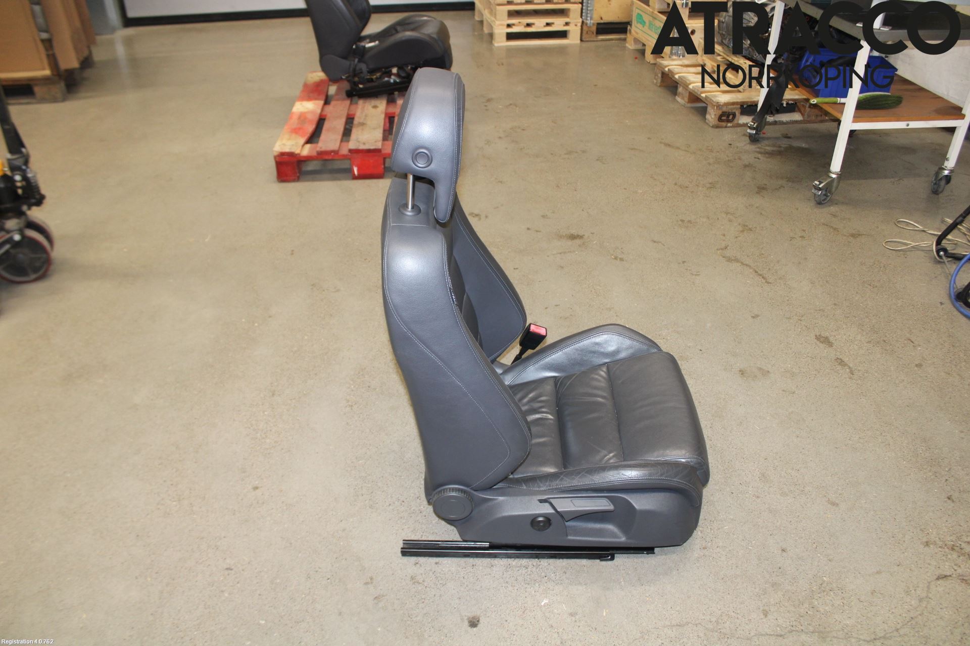 Volkswagen VW GOLF V 04-09 Innr Sete Foran Høyre