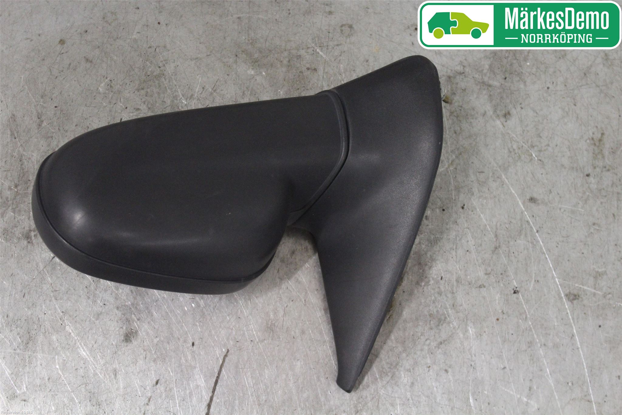 Renault CLIO    91-96 Speil V M-El Justering