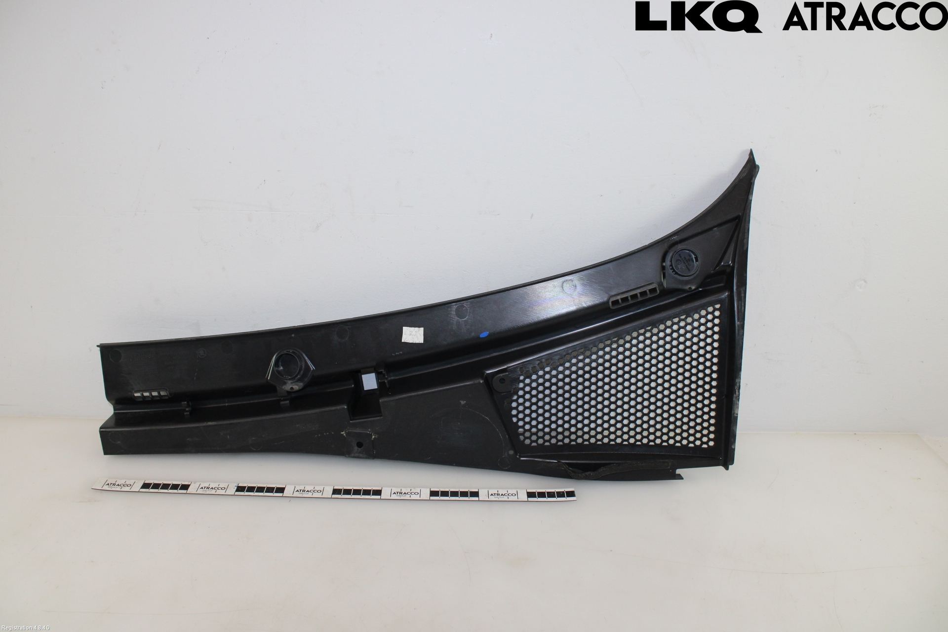Skoda FABIA 22- Visker Deksel-Grill-Under Frr