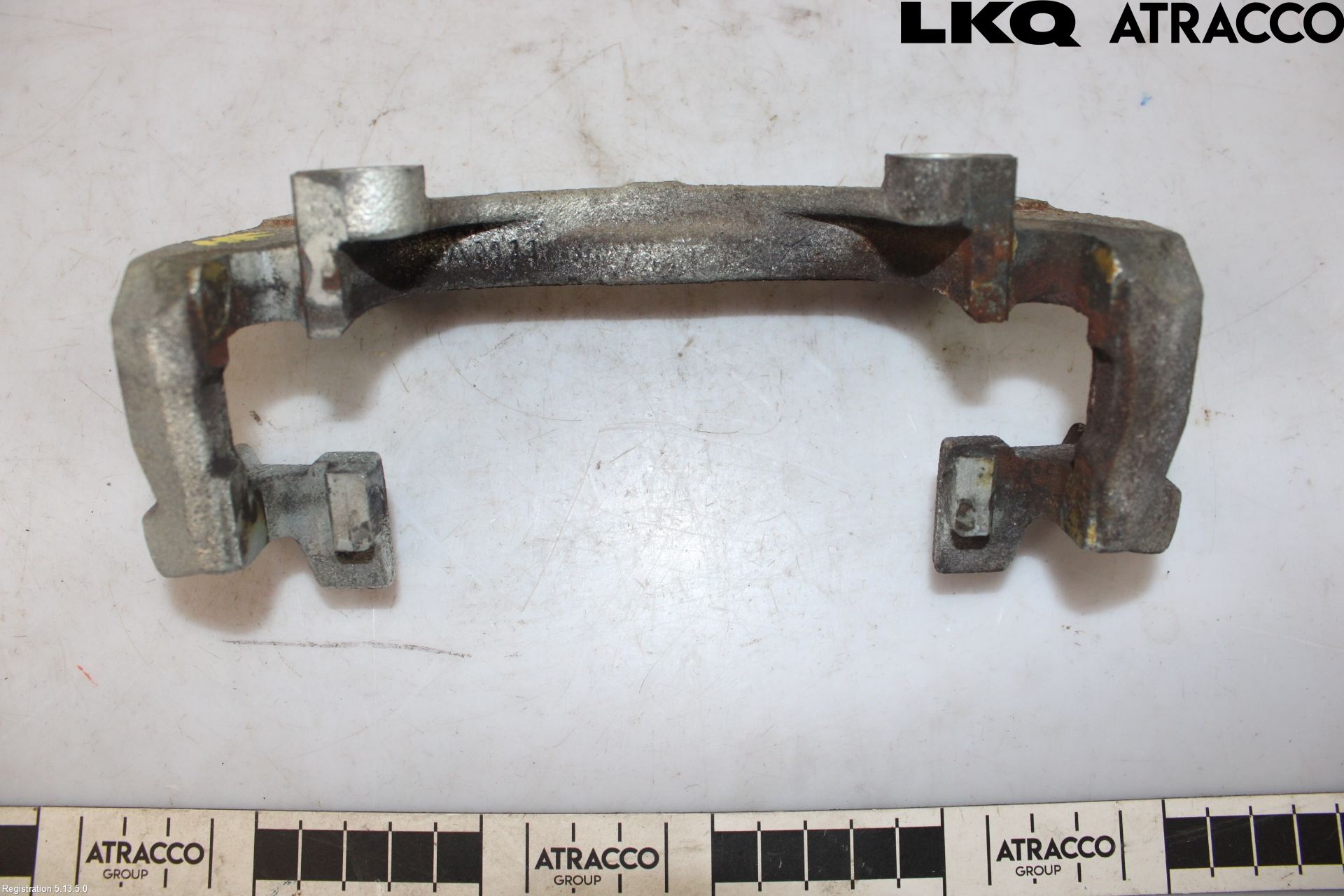 Toyota YARIS XP21 20- Bremsecaliper Feste Holder