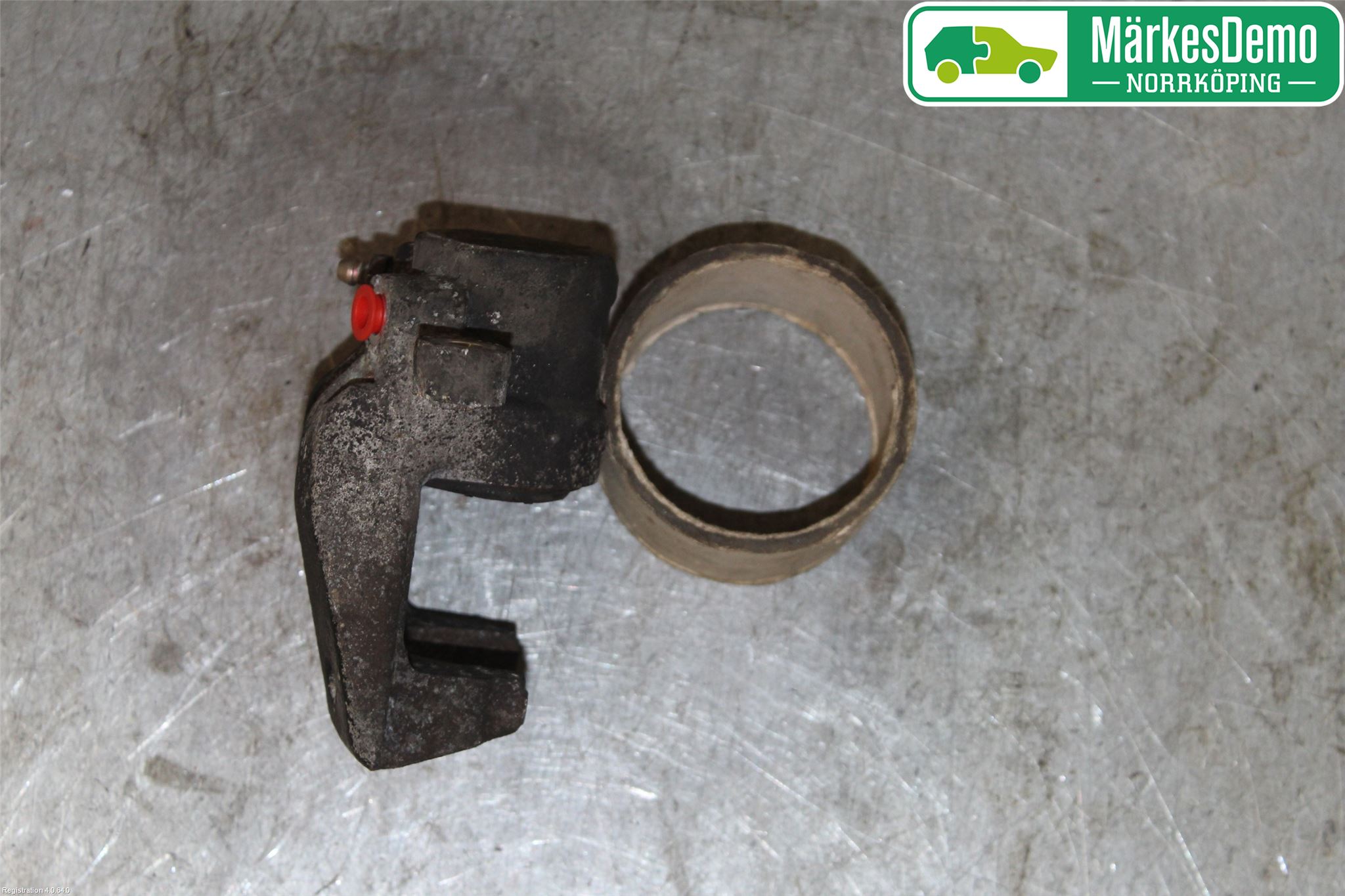 Toyota AVENSIS 03-06 Bremsecaliper Bak Høyre