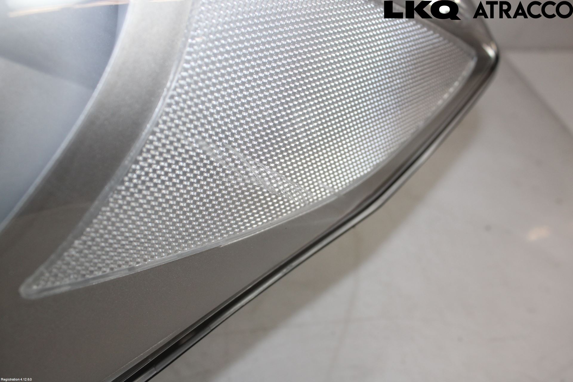 Hyundai H-1/STAREX 08-21 Frontlykt Venstre