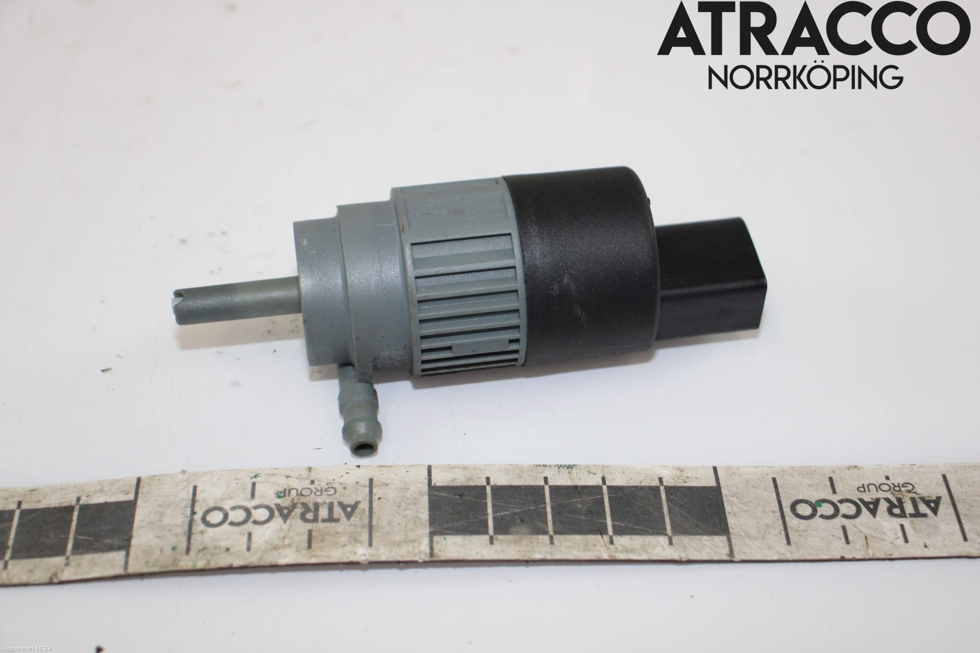 Nissan QASHQAI 10-14 Spylerpumpe Frontrute