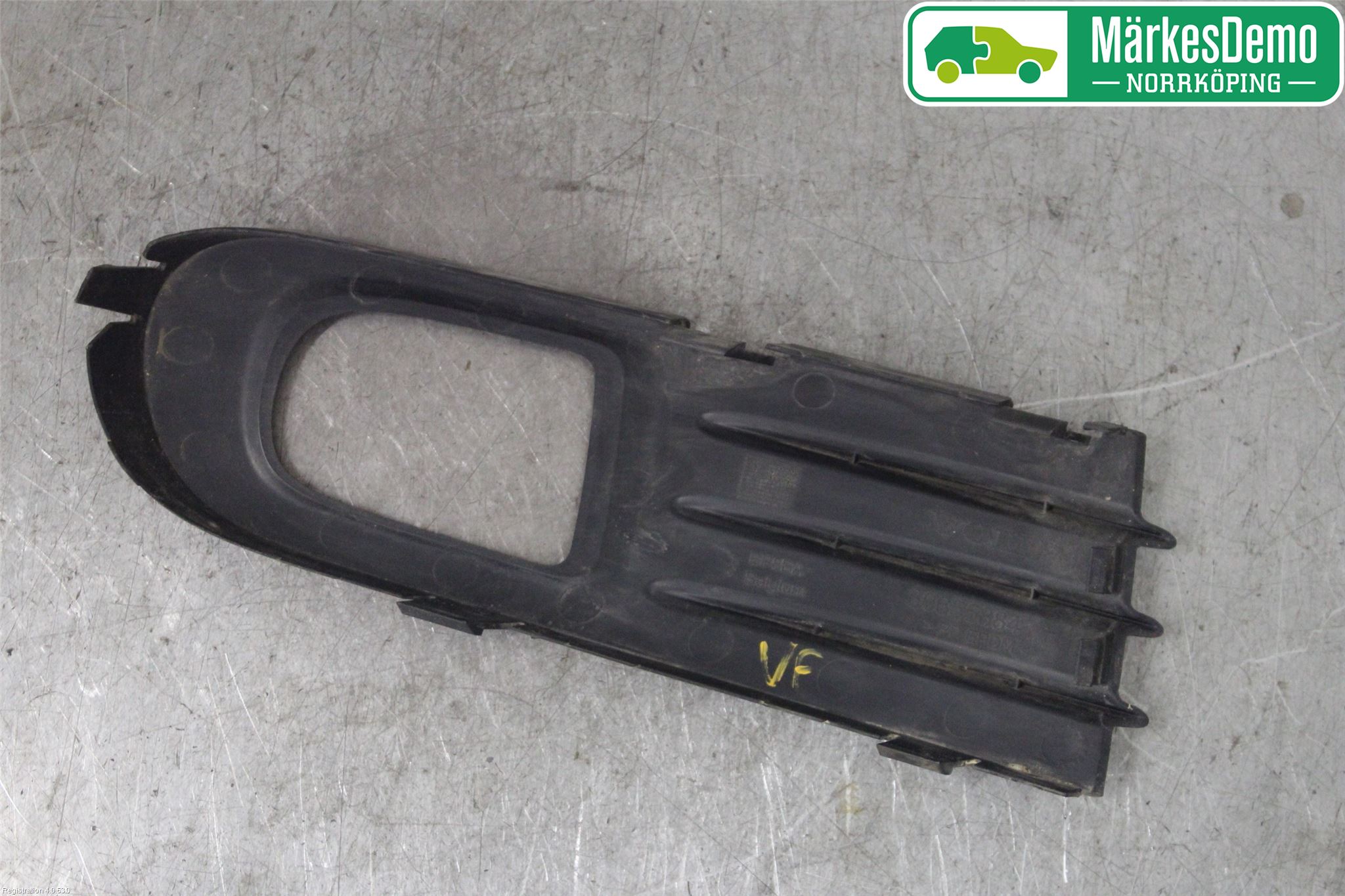 Volvo V50 04-07 Frontlykt Kurve-Tåkelys Ramme