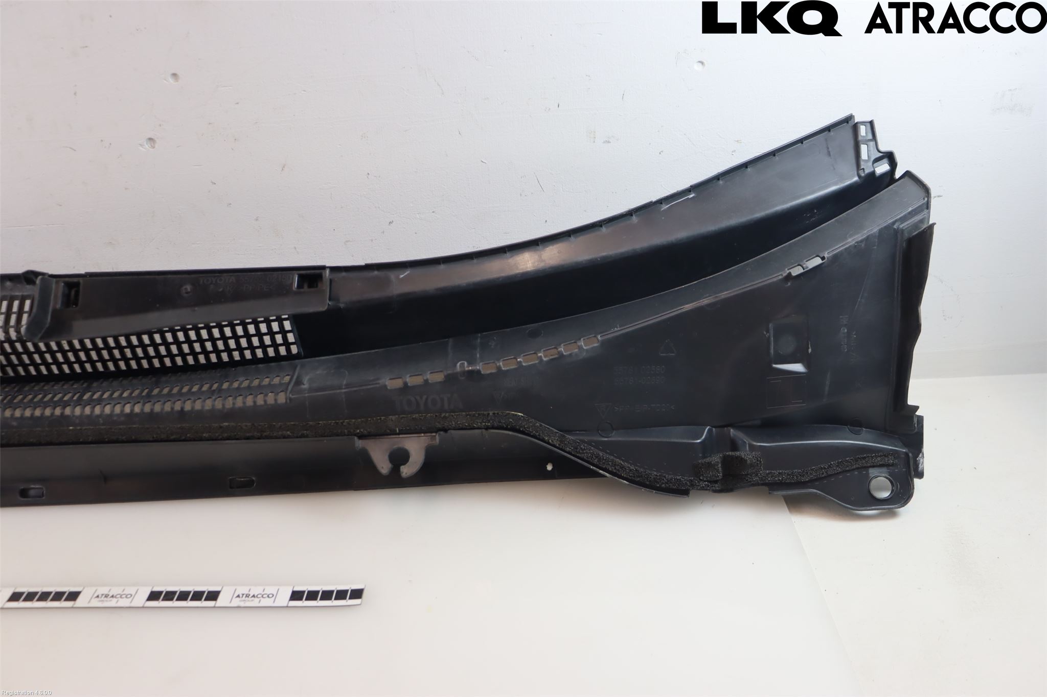 Toyota COROLLA 19- Visker Deksel-Grill-Under Frr