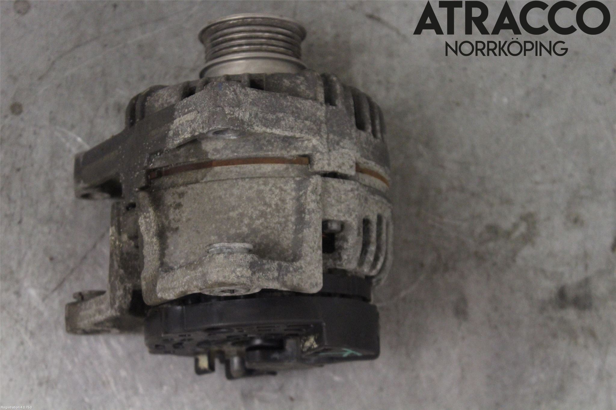 Opel ZAFIRA B 06-14 Dynamo