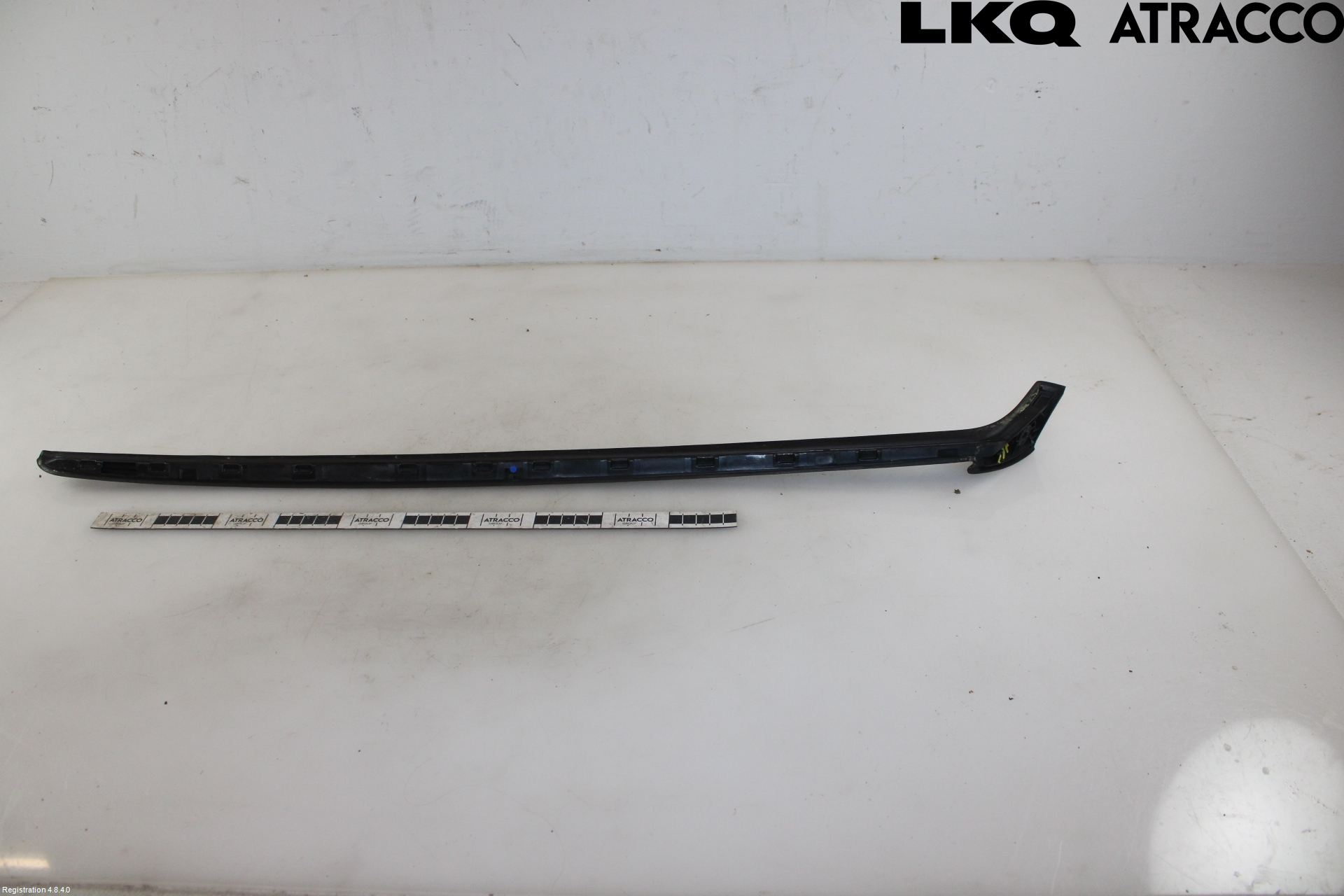 Opel ASTRA L 22- Frontrute Dekorlist