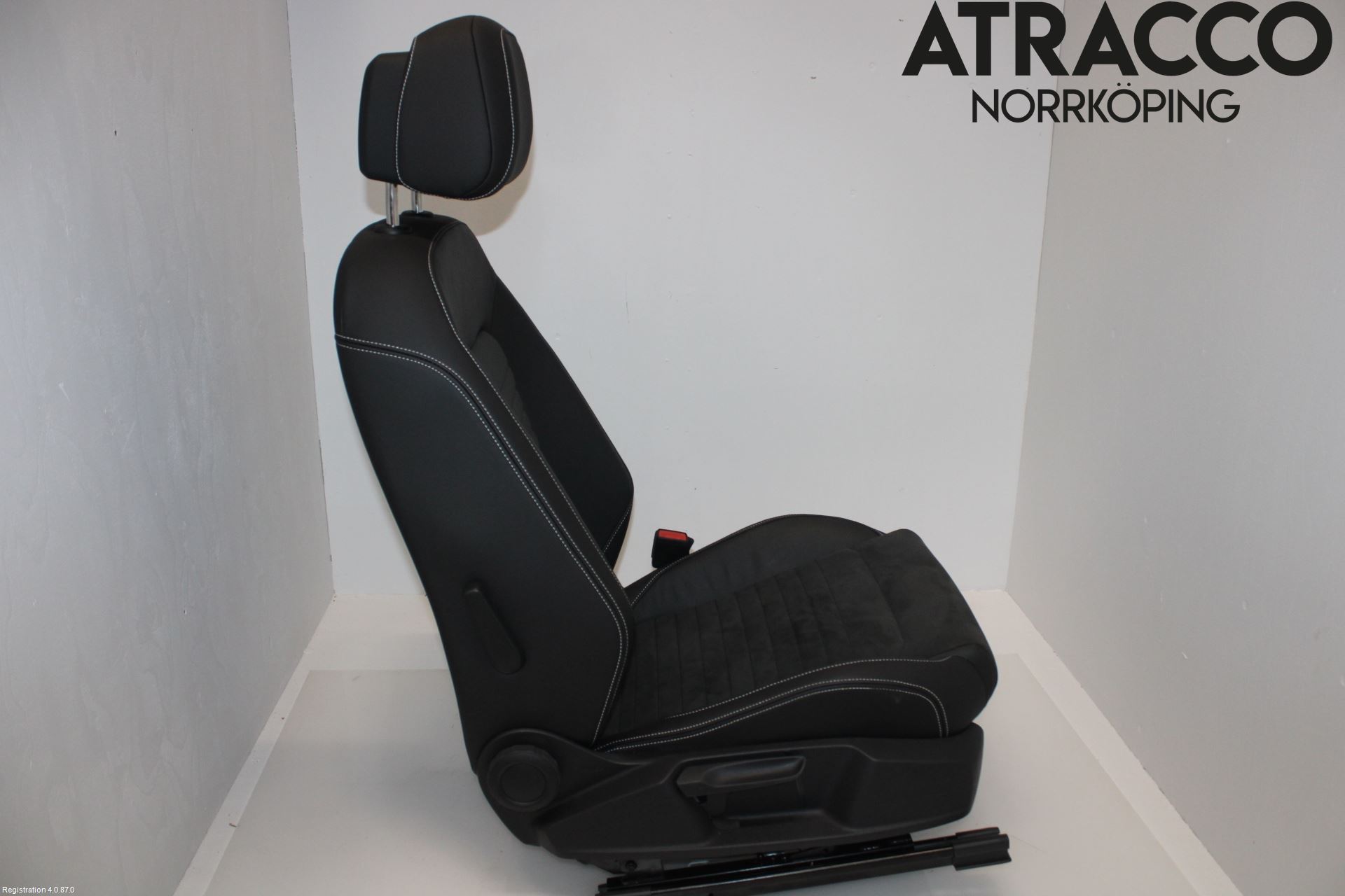 Volkswagen VW PASSAT 20-24 Innr Sete Foran Høyre