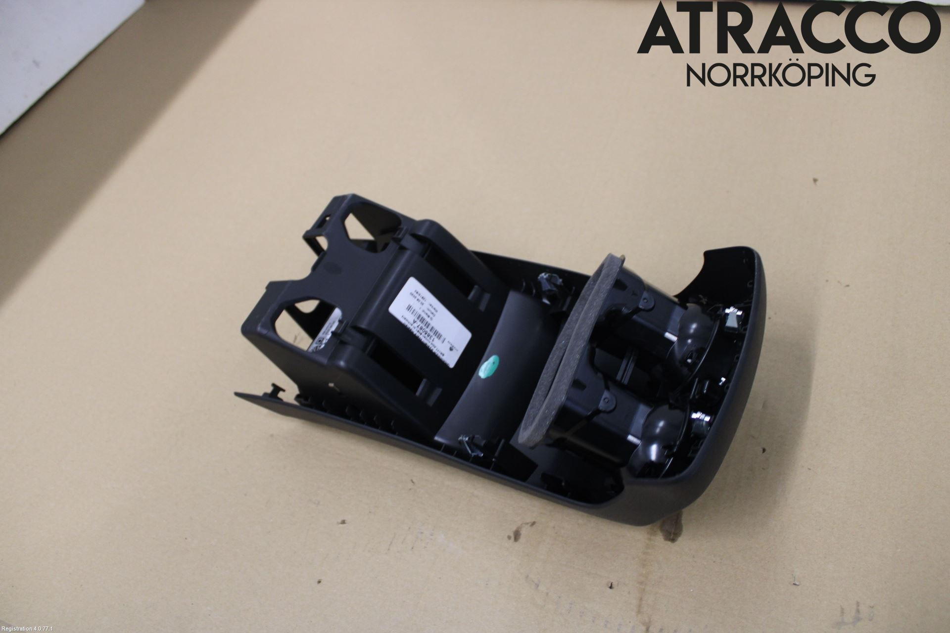 Mercedes-Benz MB A-KLASS (W177) 18- Instrumentkonsoll Midt