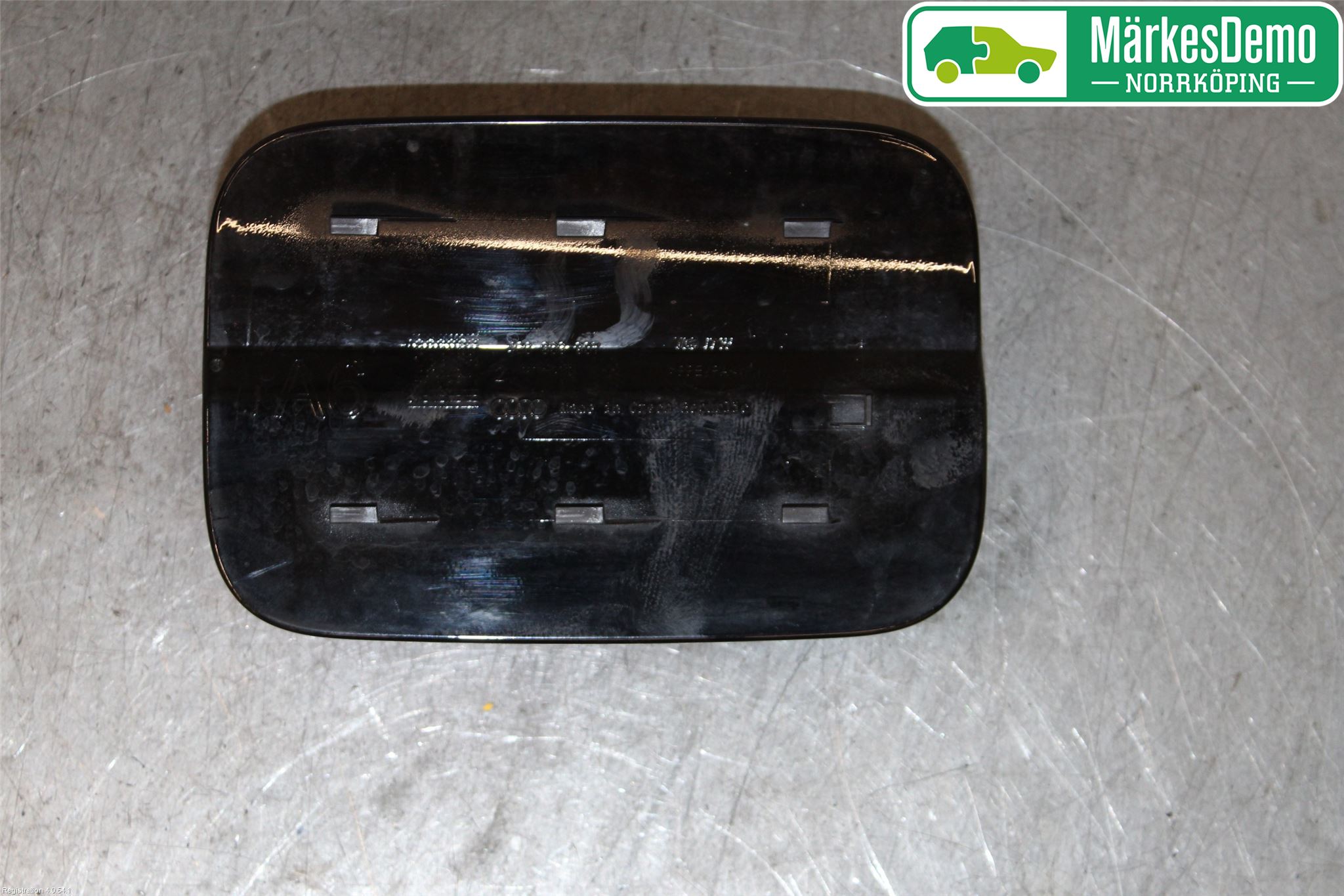 Audi A6 ALLROAD 12-18 Drivstoff Tankluke