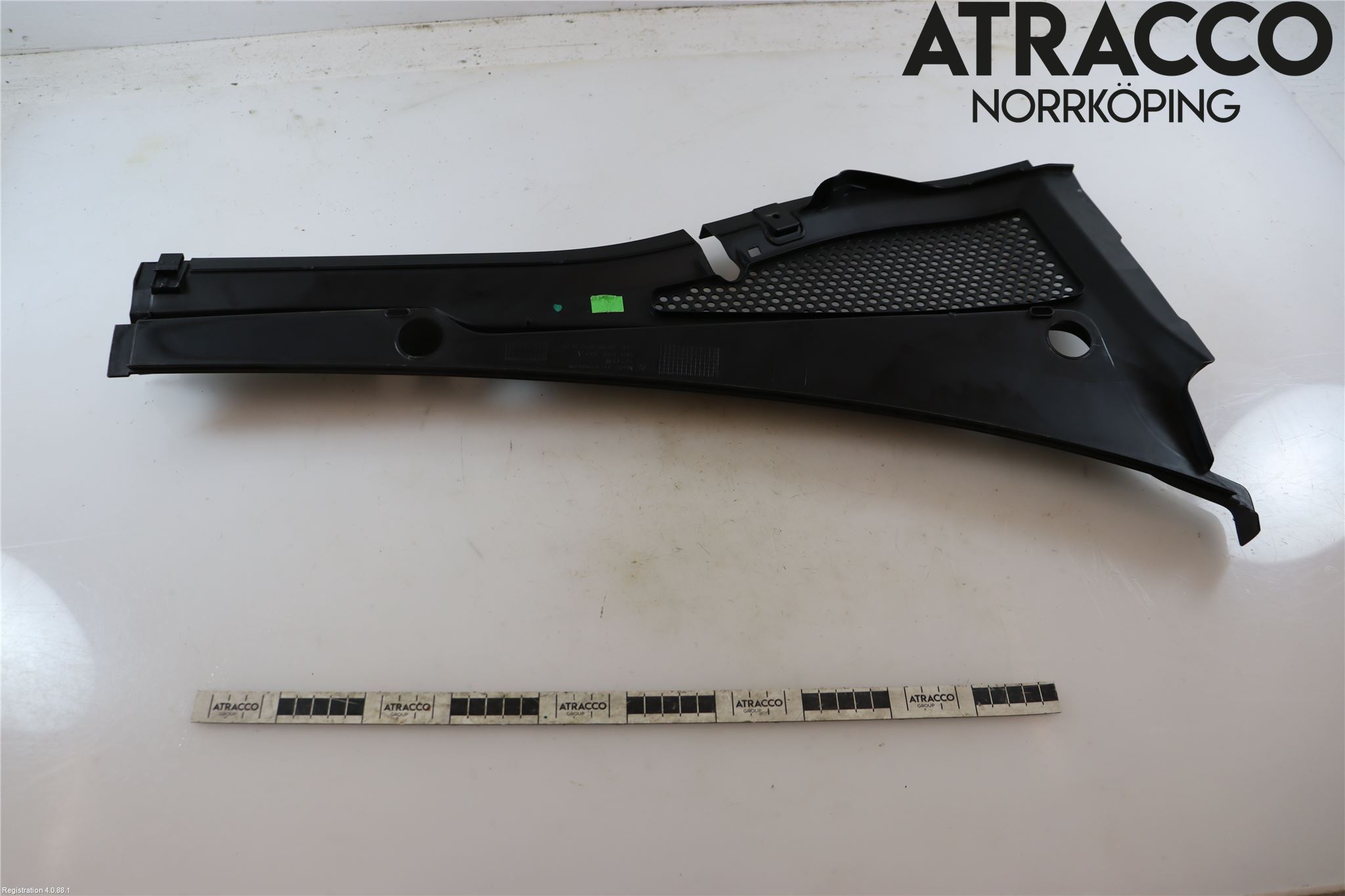 Volkswagen VW GOLF / E-GOLF VII 13-20 Visker Deksel-Grill-Under Frr