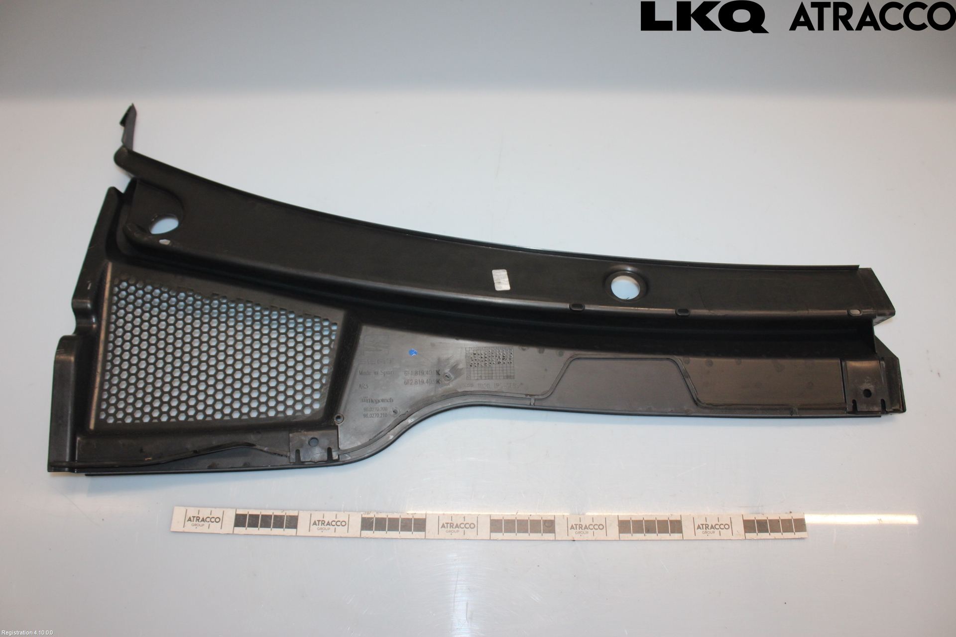Seat IBIZA V 21- Visker Deksel-Grill-Under Frr