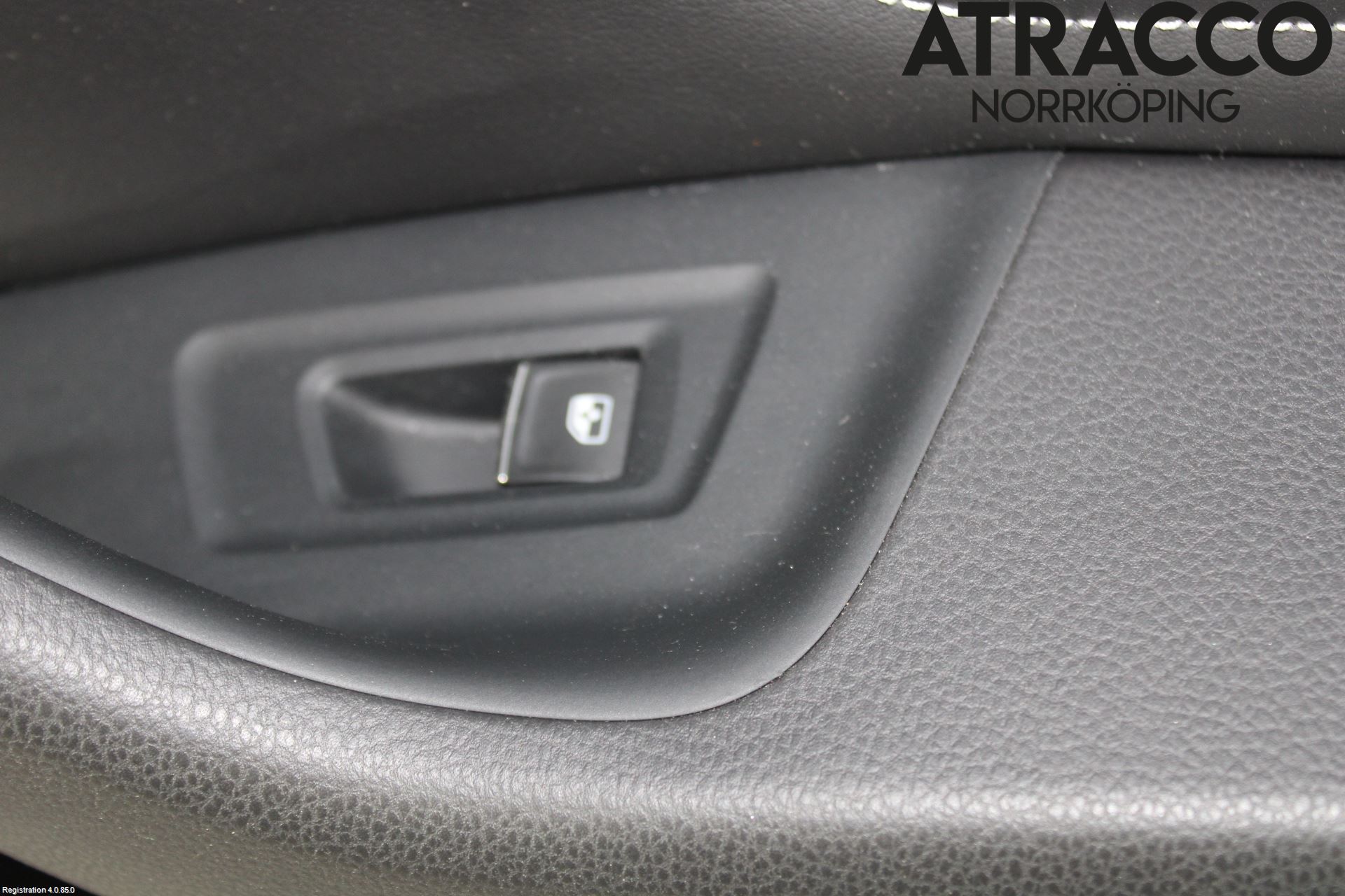 Volkswagen VW PASSAT 20-24 Innr Dørtrekk Høyre