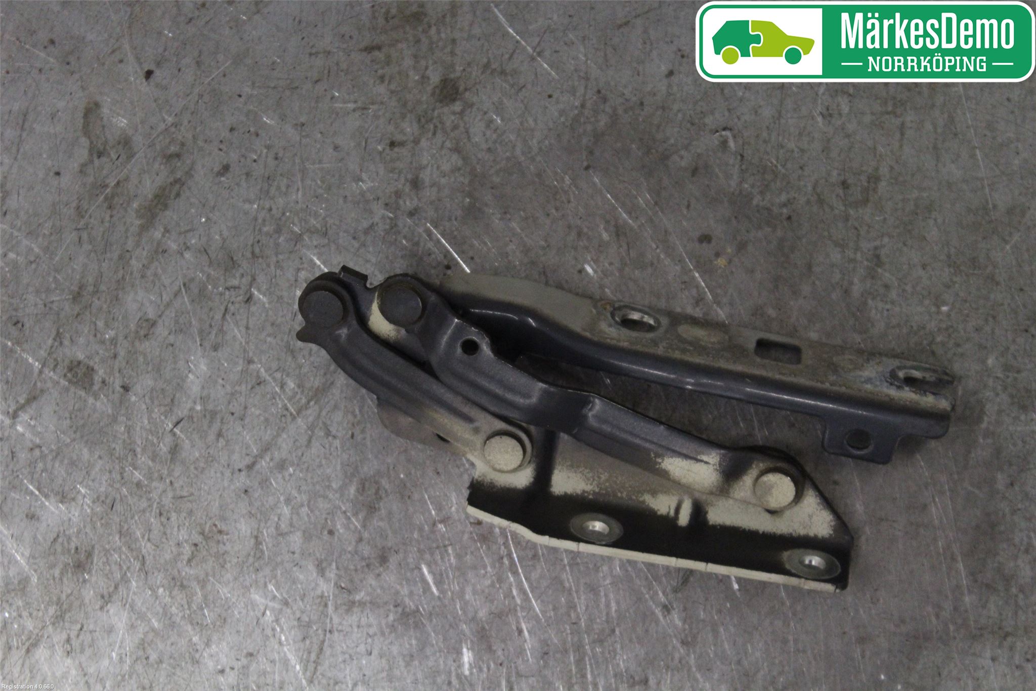Volkswagen VW GOLF VI 09-13 Panser Hengsel - Hengsler