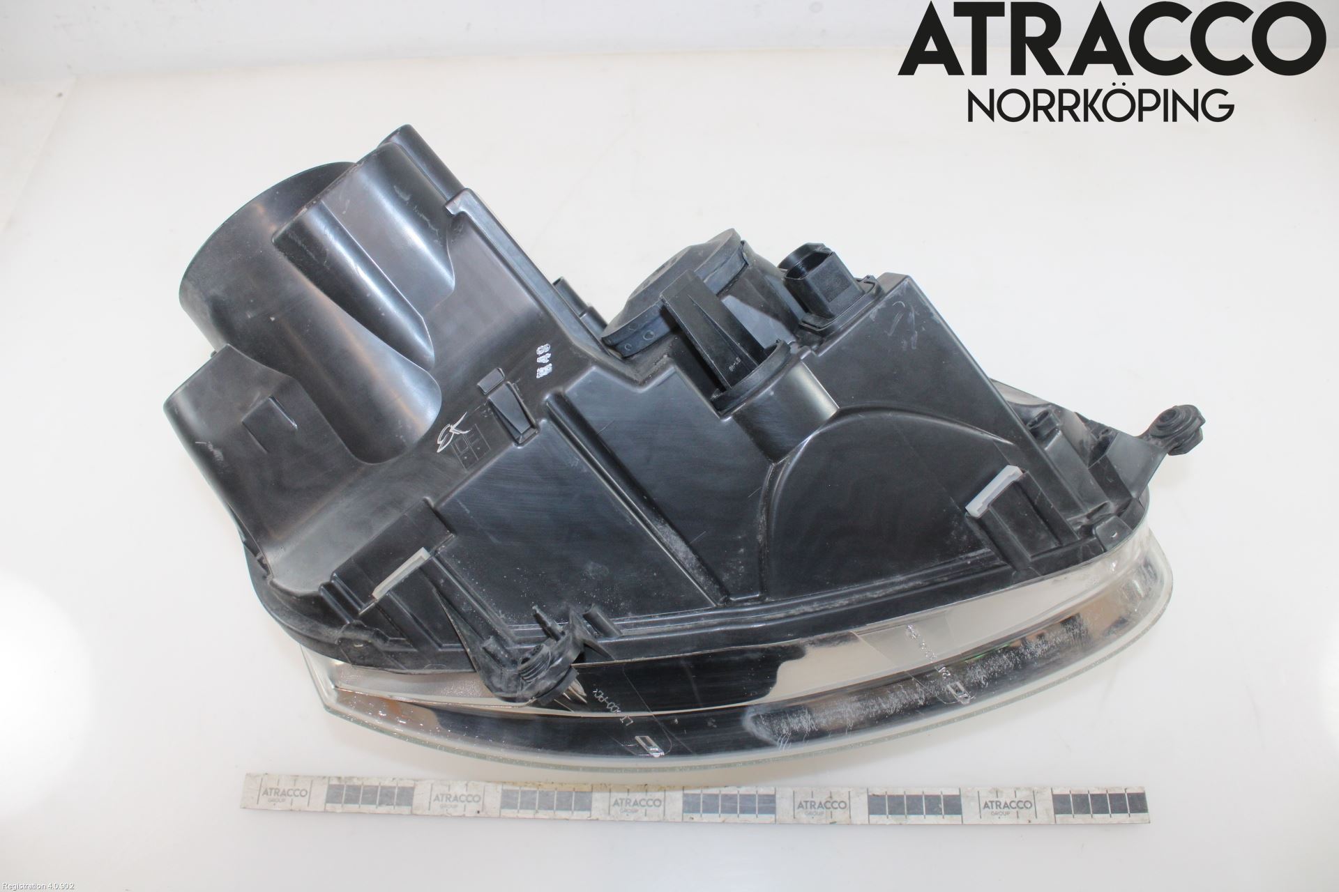 Volkswagen VW GOLF V 04-09 Frontlykt Venstre