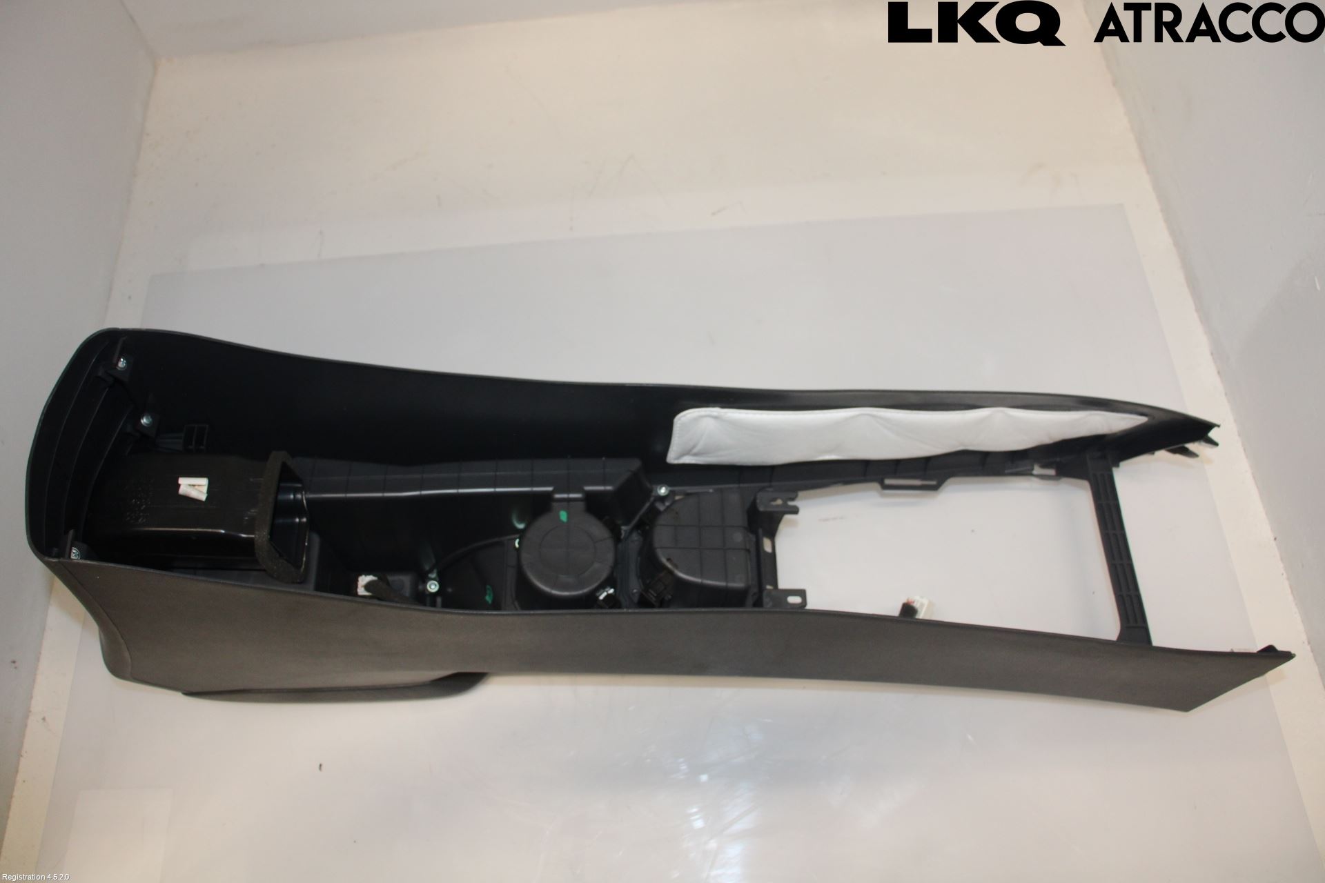 Hyundai IONIQ AE 17-22 Instrumentkonsoll Midt