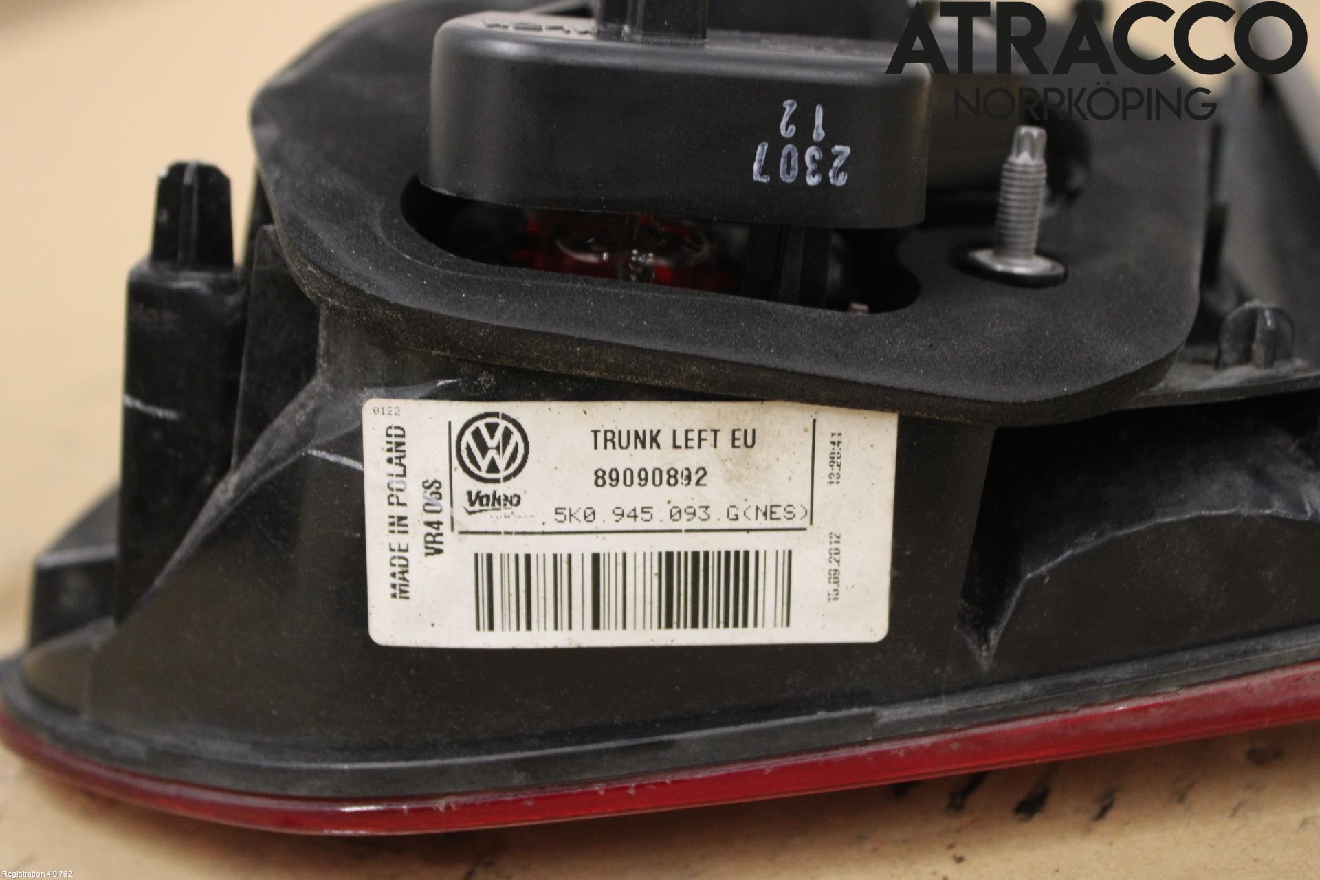 Volkswagen VW GOLF VI 09-13 Baklykt Venstre  På Luke(Indre