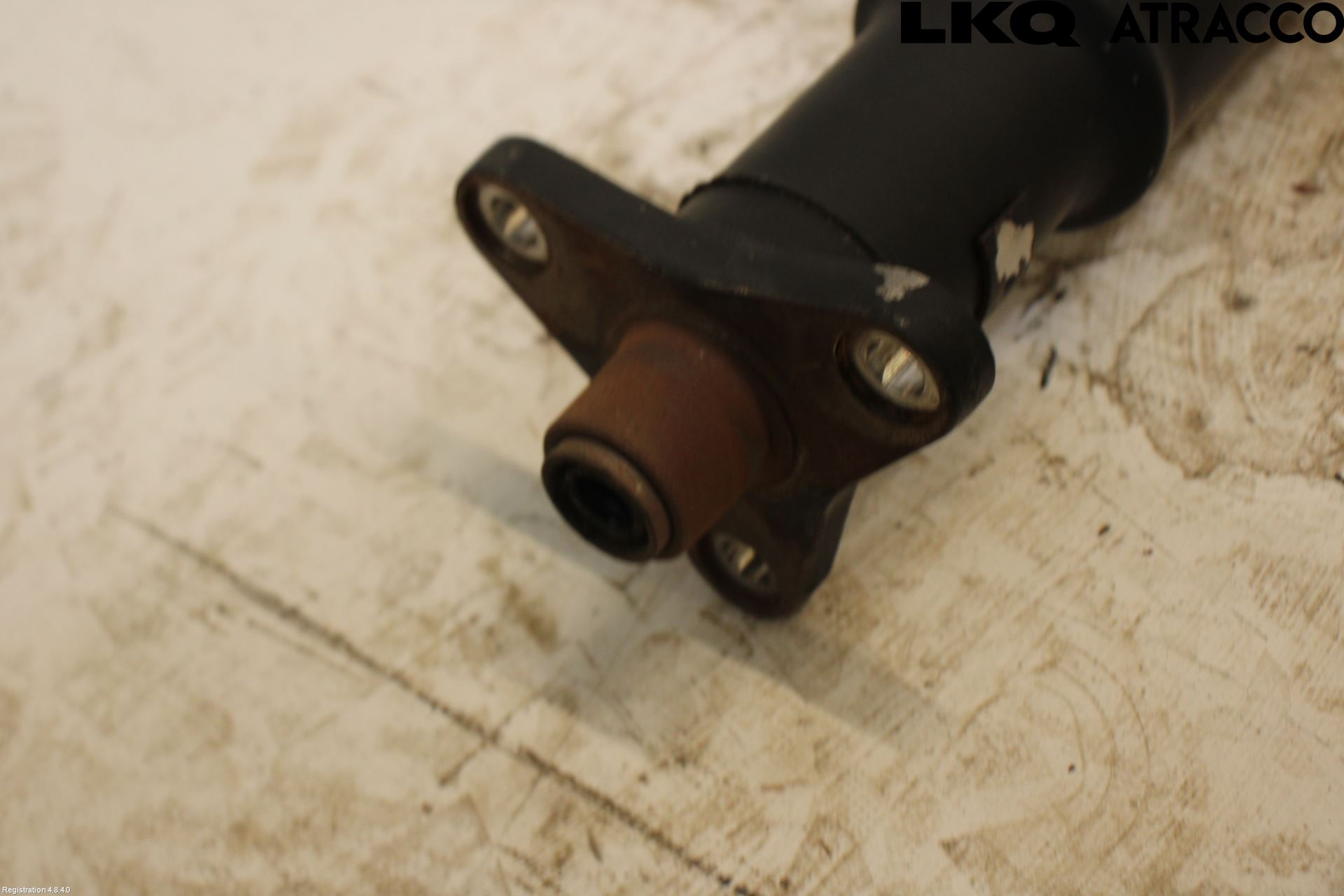 BMW 5 F10/F11/F18 09-17 Mellomaksel Kompl